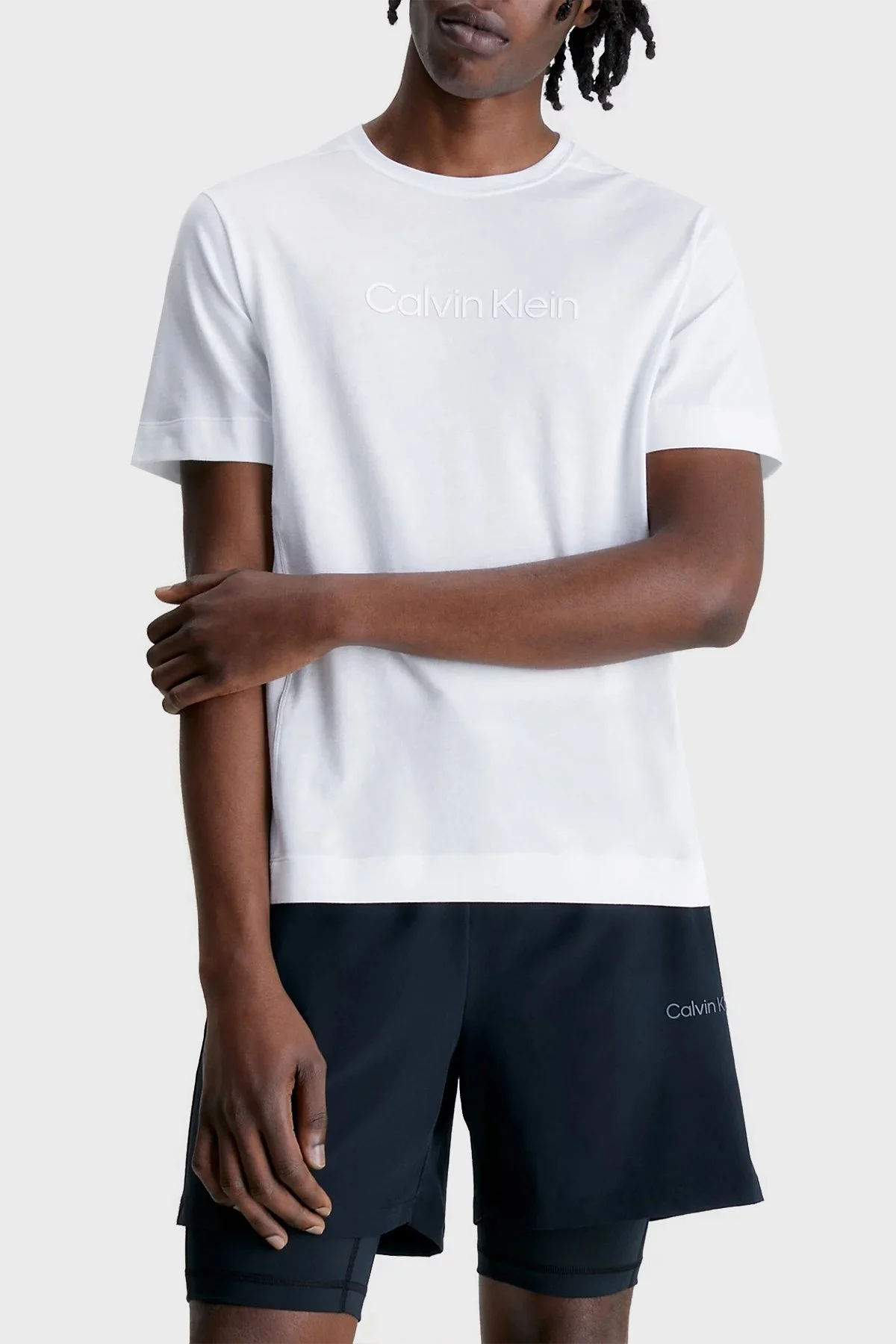 Calvin Klein Logolu Bisiklet Yaka Pamuklu Regular Fit Erkek T Shirt 00GMS3K108 YAF BEYAZ - 1