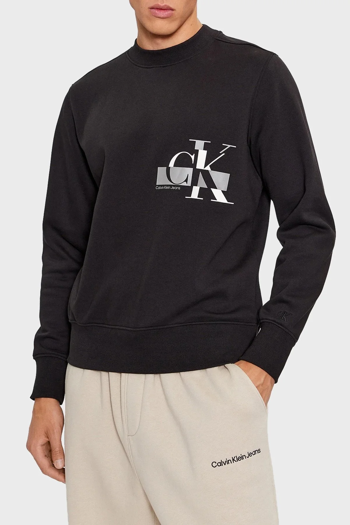 Calvin Klein Logolu Bisiklet Yaka Pamuklu Regular Fit J30J324092BEH Erkek Sweat J30J324092 BEH SİYAH - 1