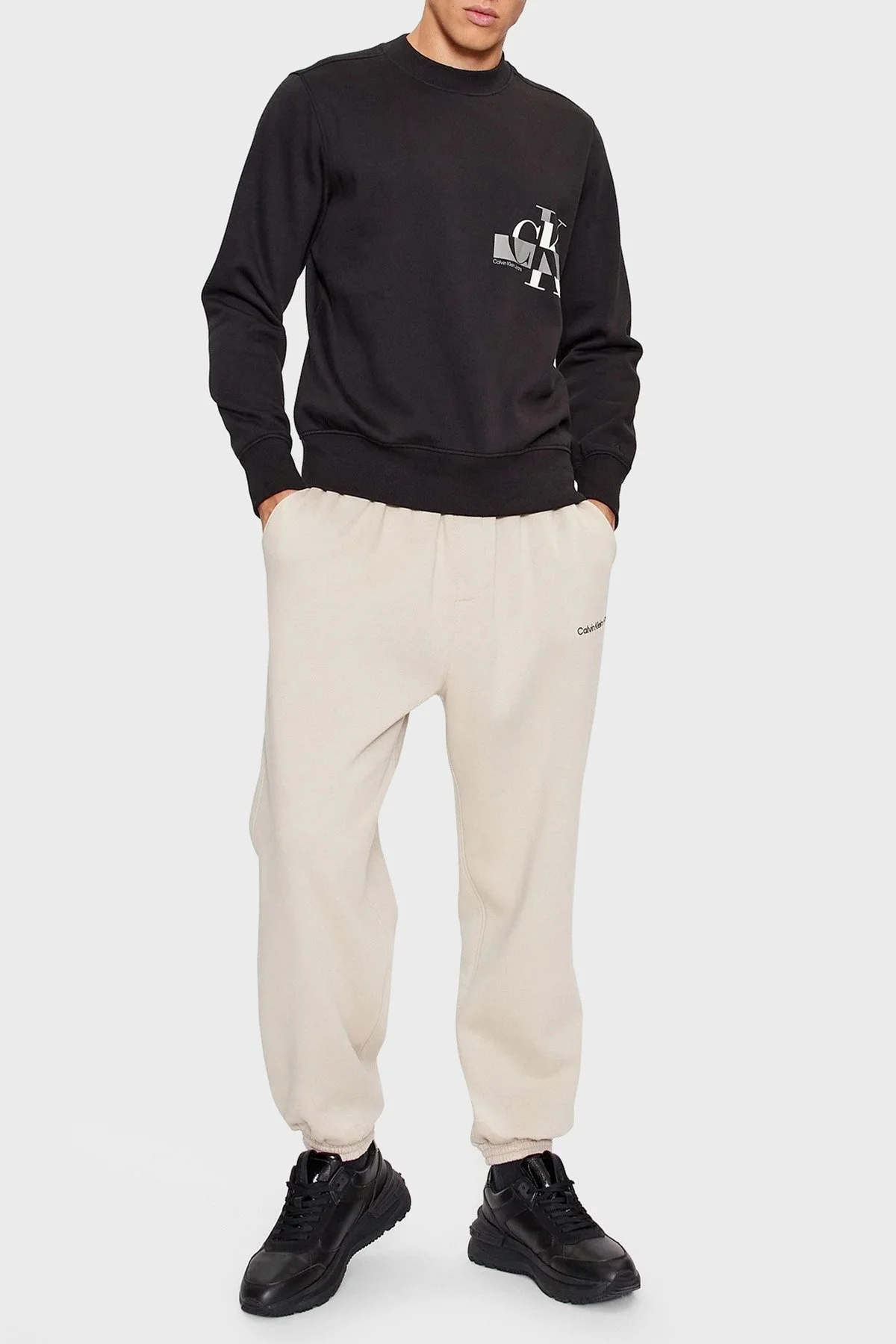 Calvin Klein Logolu Bisiklet Yaka Pamuklu Regular Fit J30J324092BEH Erkek Sweat J30J324092 BEH SİYAH - 3