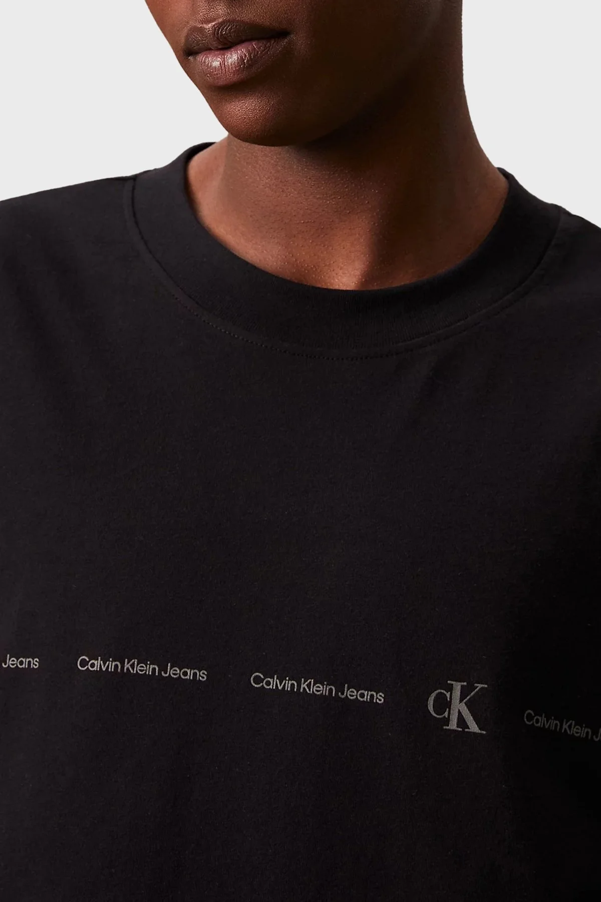 Calvin Klein Logolu Bisiklet Yaka Regular Fit Pamuklu Jarse J30J324668BEH Erkek T Shirt J30J324668 BEH SİYAH - 4