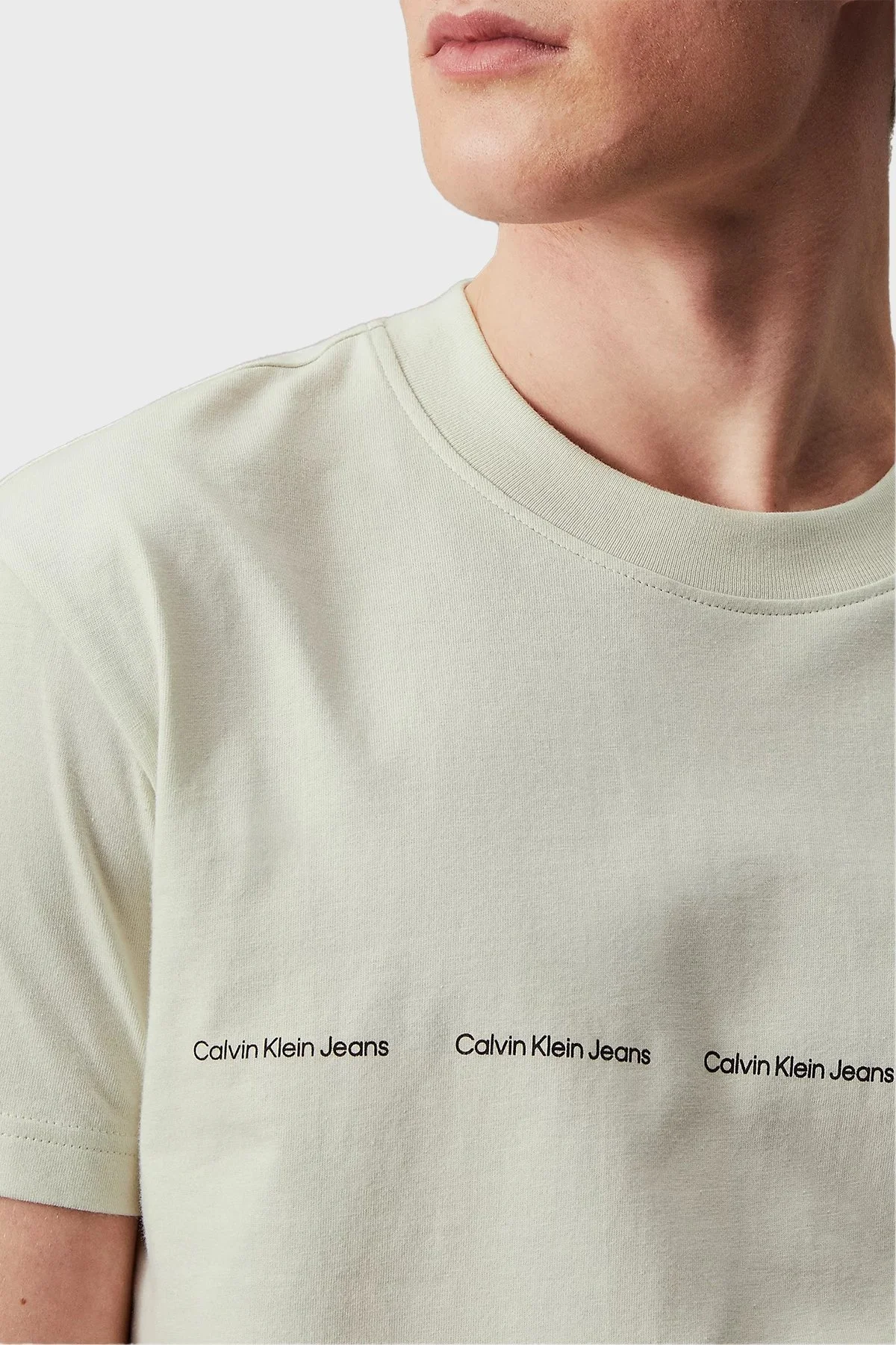 Calvin Klein Logolu Bisiklet Yaka Regular Fit Pamuklu Jarse J30J324668CGA Erkek T Shirt J30J324668 CGA TAŞ - 3