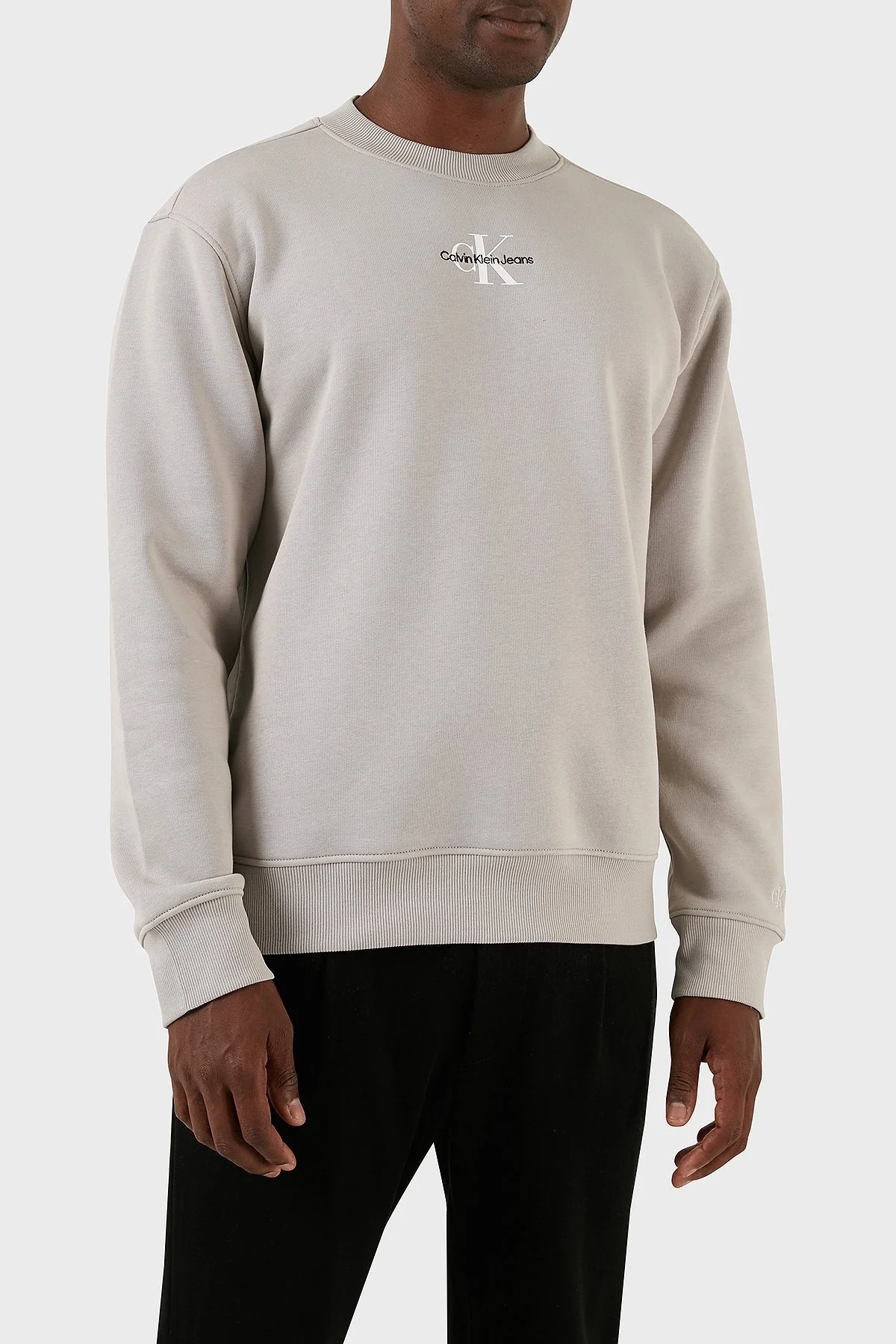 Calvin Klein Logolu Bisiklet Yaka Şardonlu Regular Fit J30J323434PEE Erkek Sweat J30J323434 PEE GRİ - 3