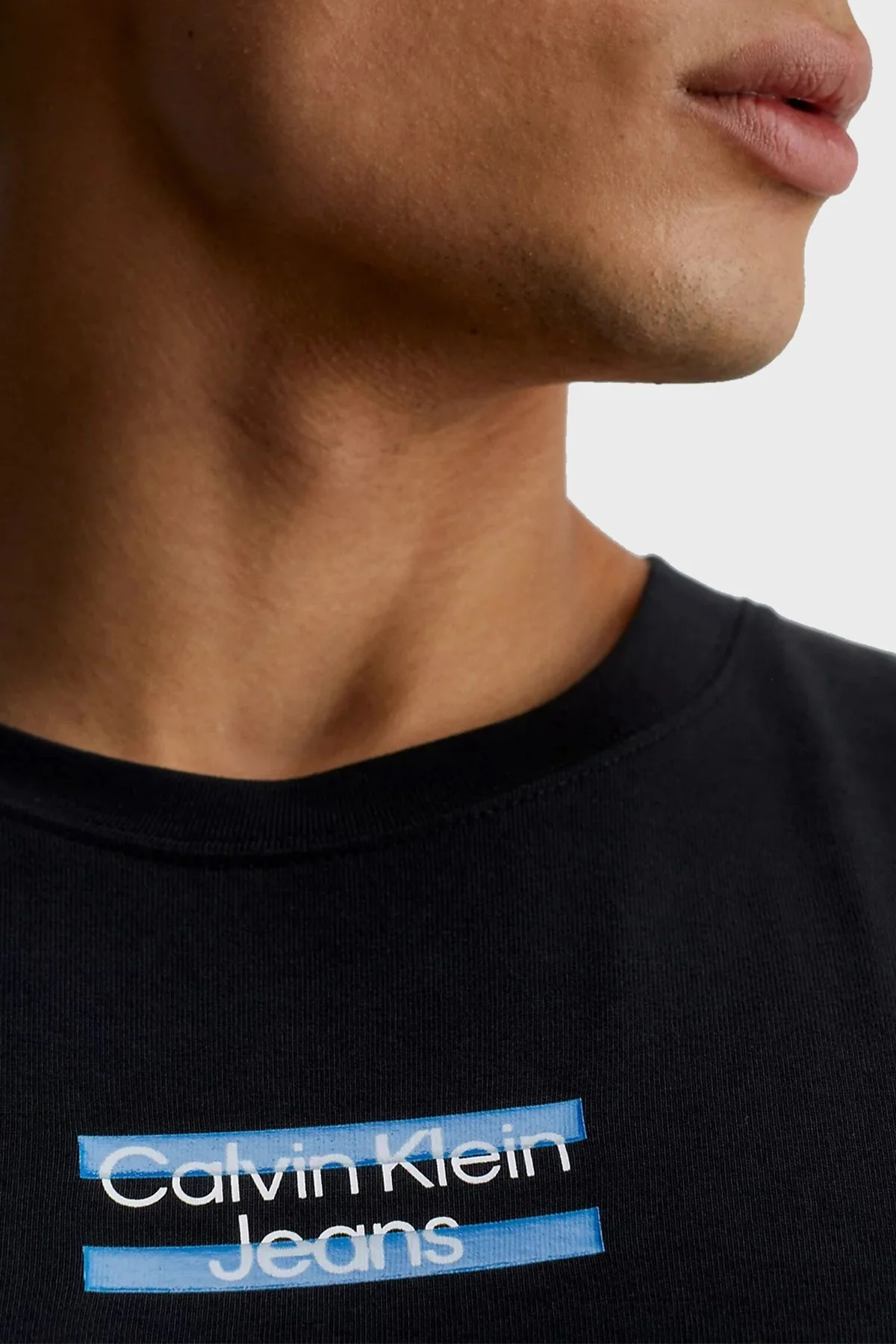 Calvin Klein Logolu Bisiklet Yaka Slim Fit Pamuklu Jarse Erkek T Shirt J30J322872 BEH SİYAH - 5