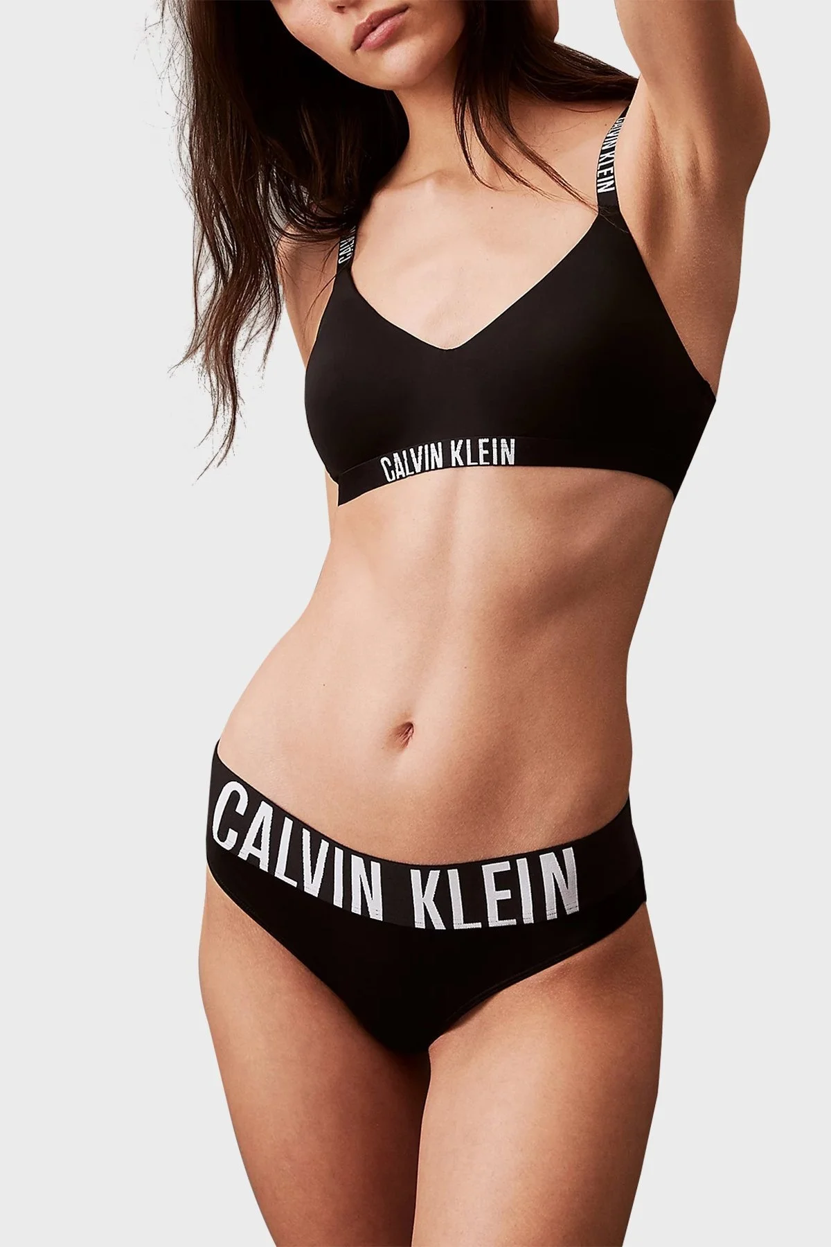 Calvin Klein Logolu Bralet 000QF7659EUB1 Bayan Sütyen 000QF7659E UB1 SİYAH - 2
