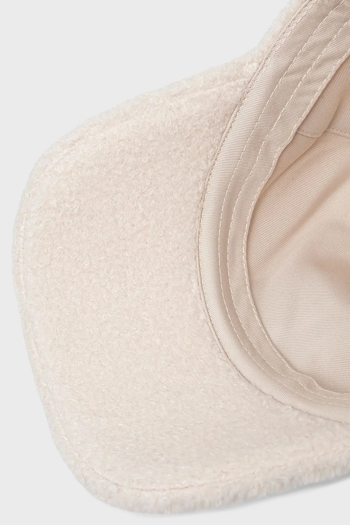 Calvin Klein Logolu Buklet LV04F5026GQYJ Bayan Şapka LV04F5026G QYJ EKRU - 4