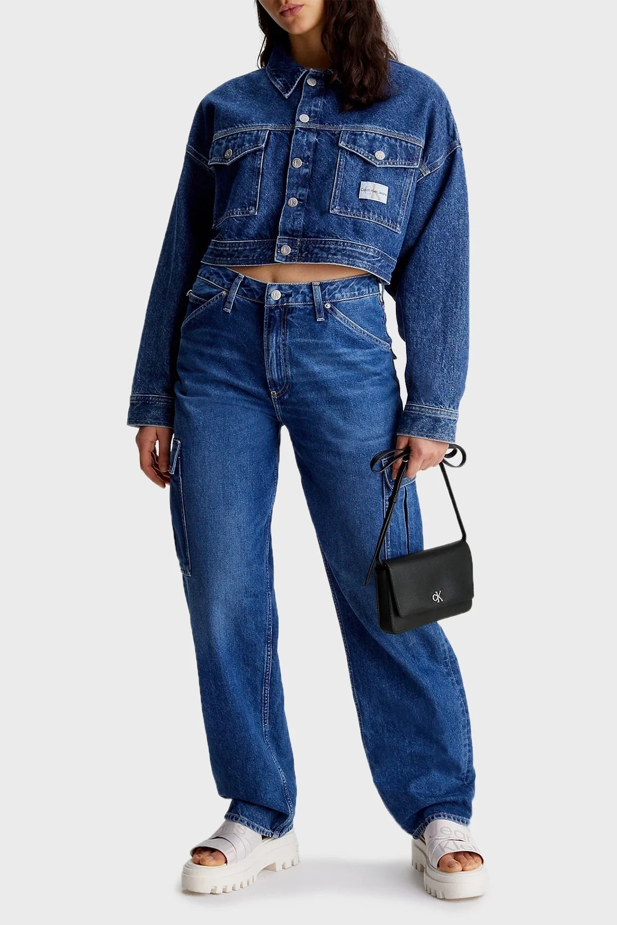 Calvin Klein Logolu Çapraz Askılı Mini K60K610704BDS Bayan Çanta K60K610704 BDS SİYAH - 2