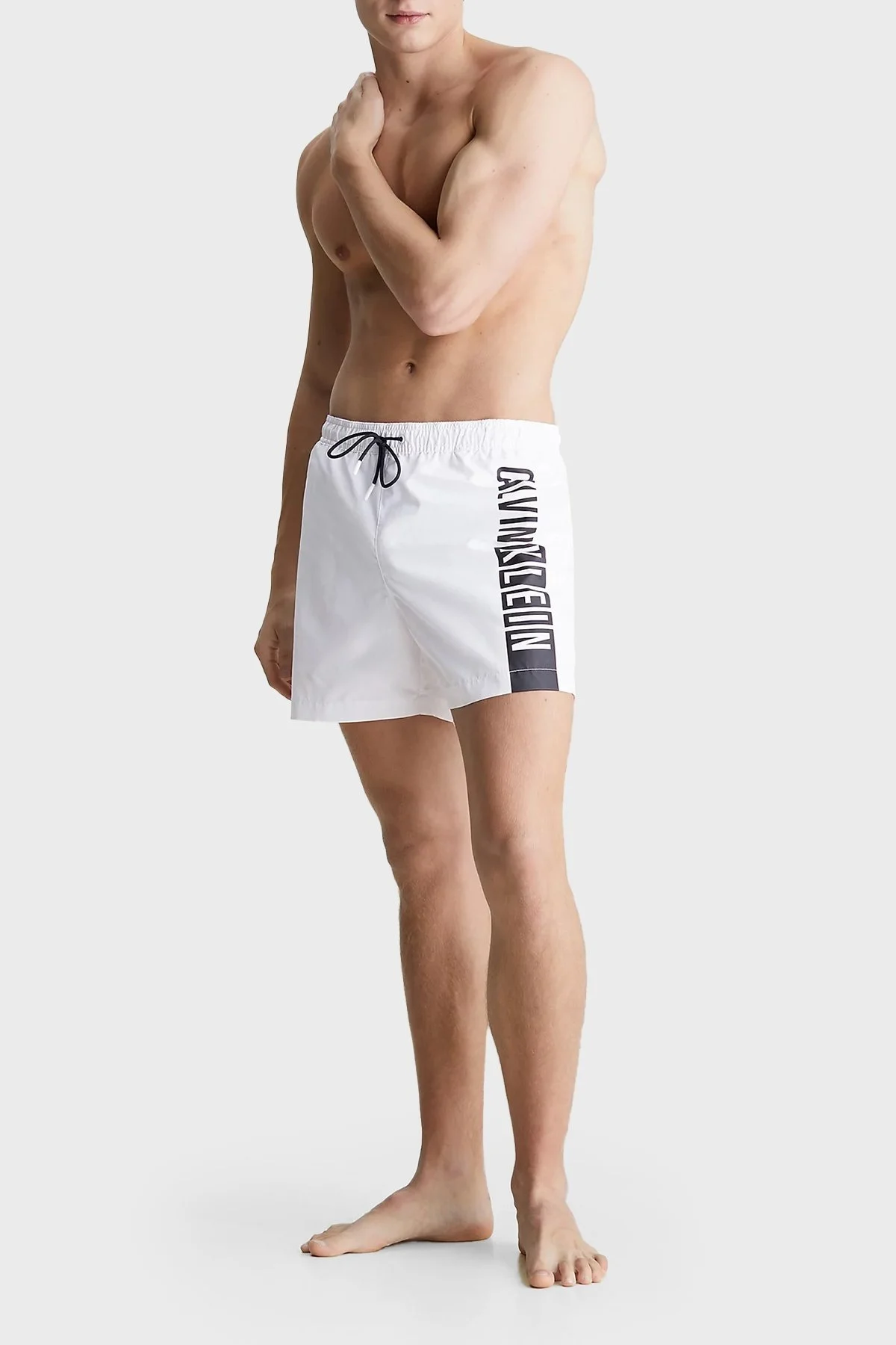 Calvin Klein Logolu Cepli Deniz Şortu Belden Bağlamalı KM0KM00991YCD Erkek Mayo Short KM0KM00991 YCD BEYAZ - 3