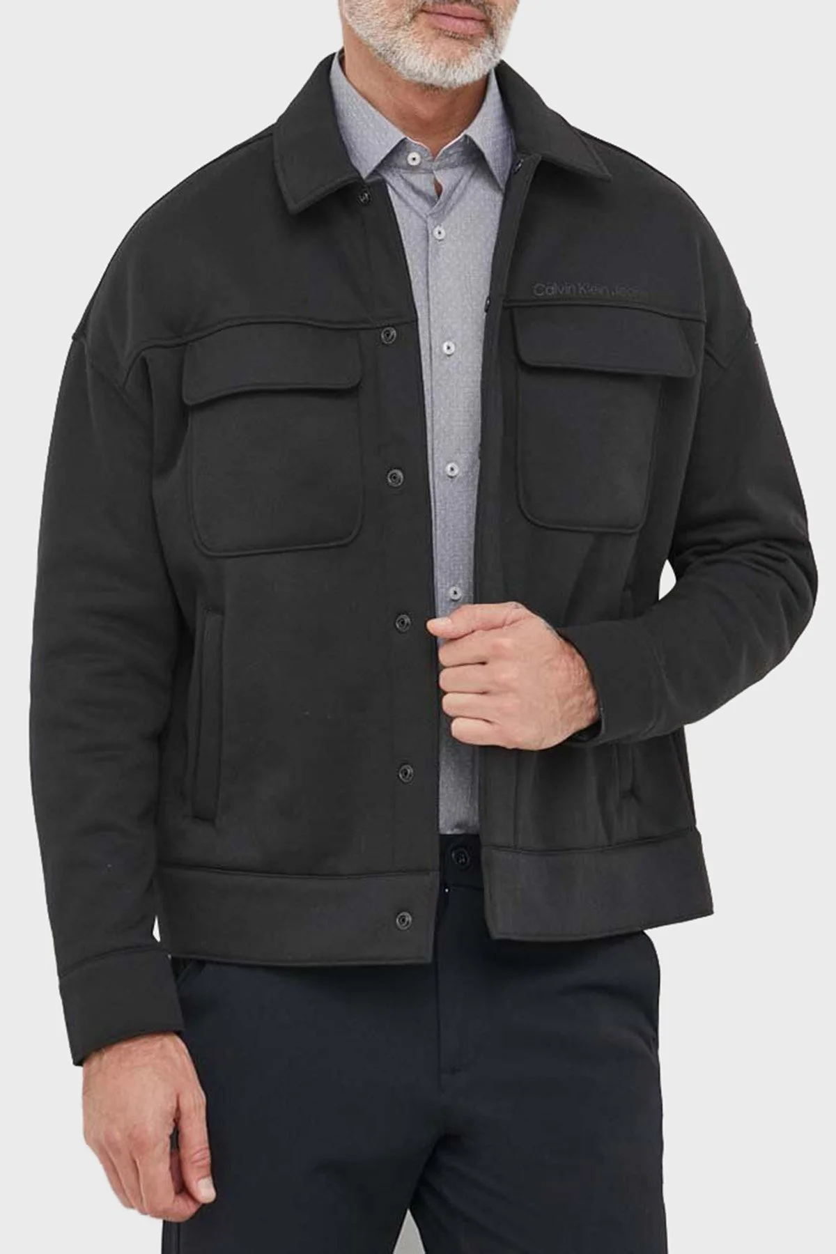 Calvin Klein Logolu Cepli Düşük Omuzlu Regular Fit J30J324443BEH Erkek Ceket J30J324443 BEH SİYAH - 1