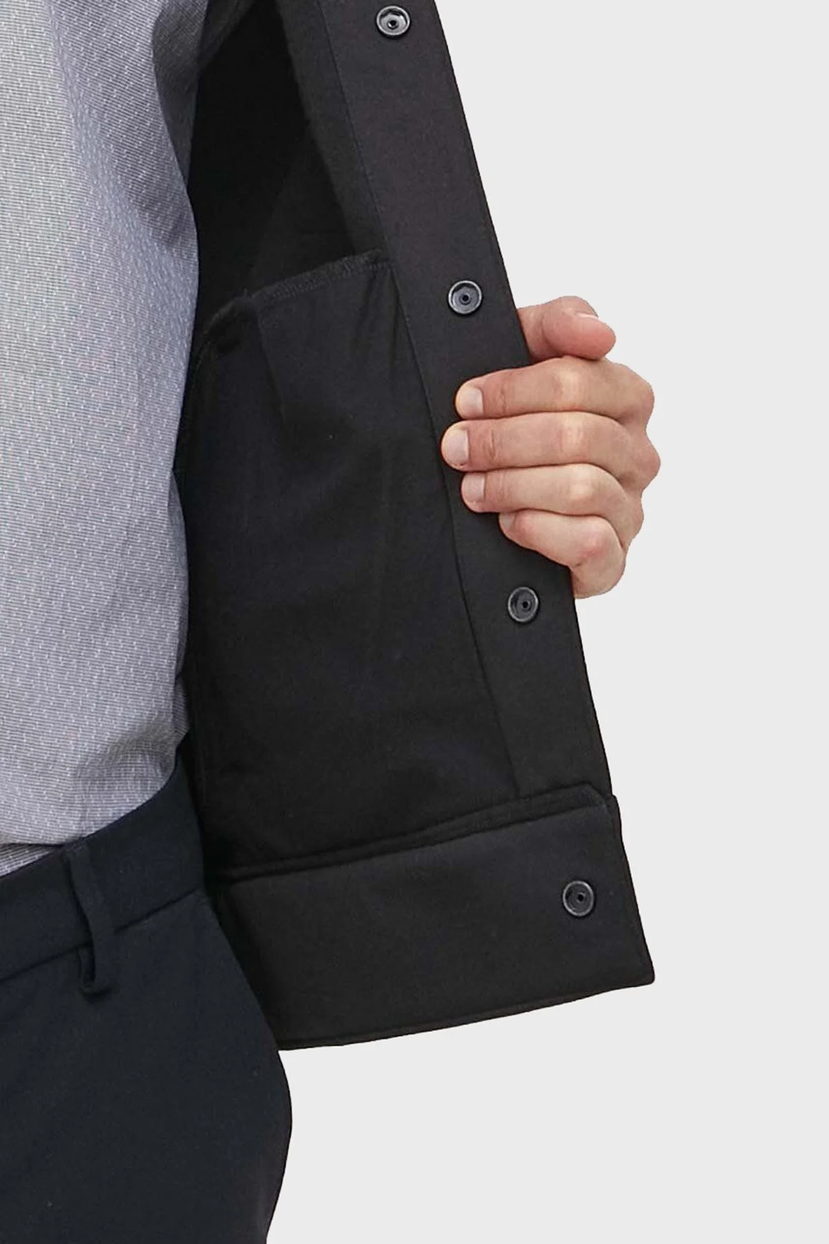 Calvin Klein Logolu Cepli Düşük Omuzlu Regular Fit J30J324443BEH Erkek Ceket J30J324443 BEH SİYAH - 6