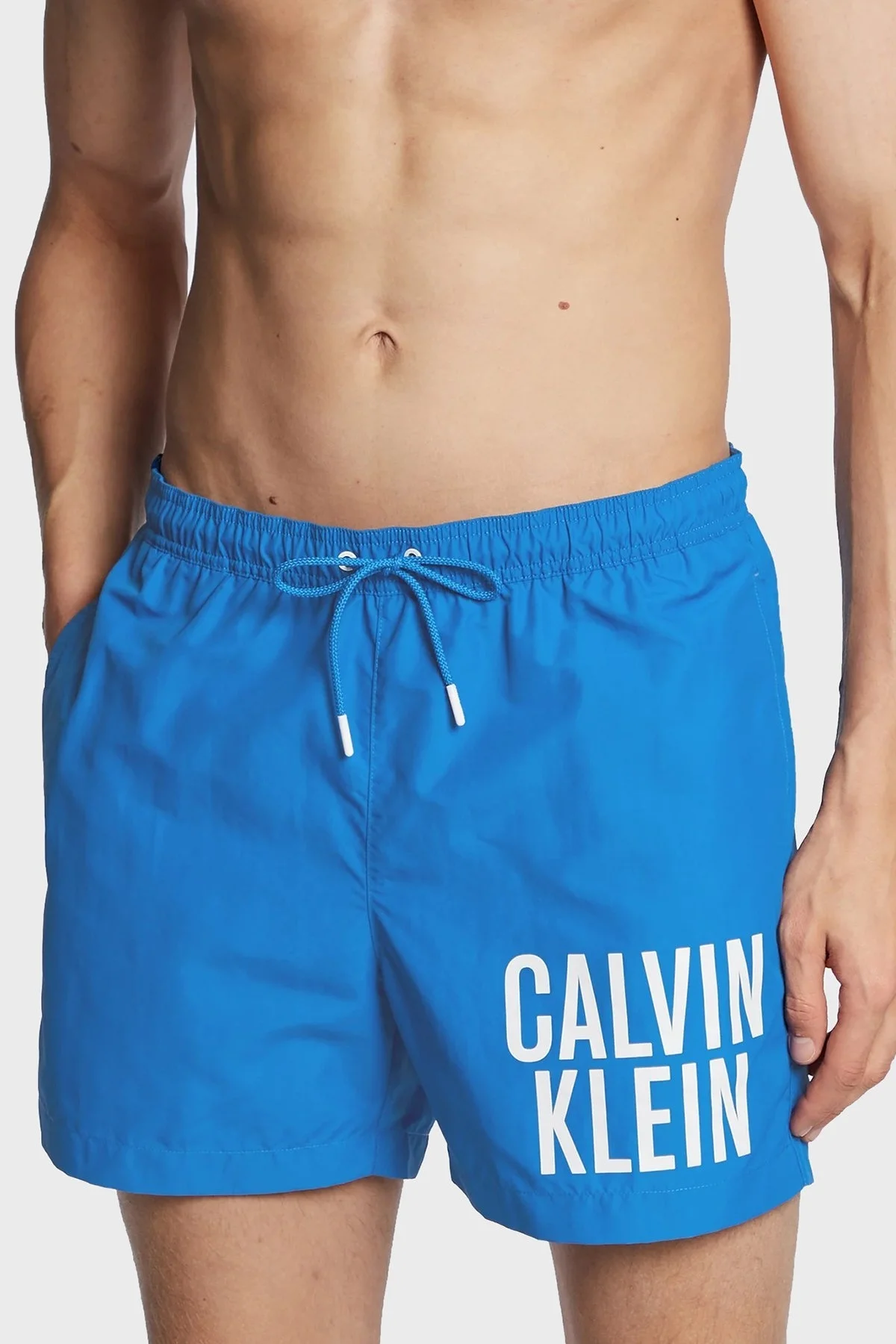 Calvin Klein Logolu Cepli KM0KM00794C4X Erkek Mayo Short KM0KM00794 C4X SAKS - 1