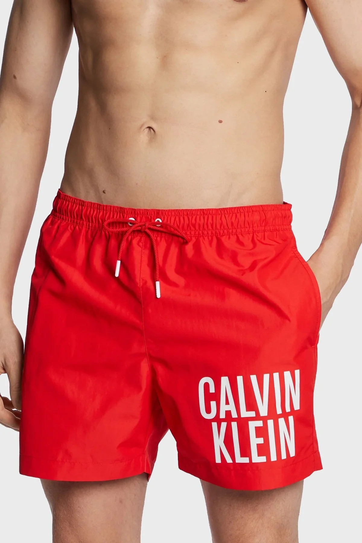 Calvin Klein Logolu Cepli KM0KM00794XNE Erkek Mayo Short KM0KM00794 XNE KIRMIZI - 3