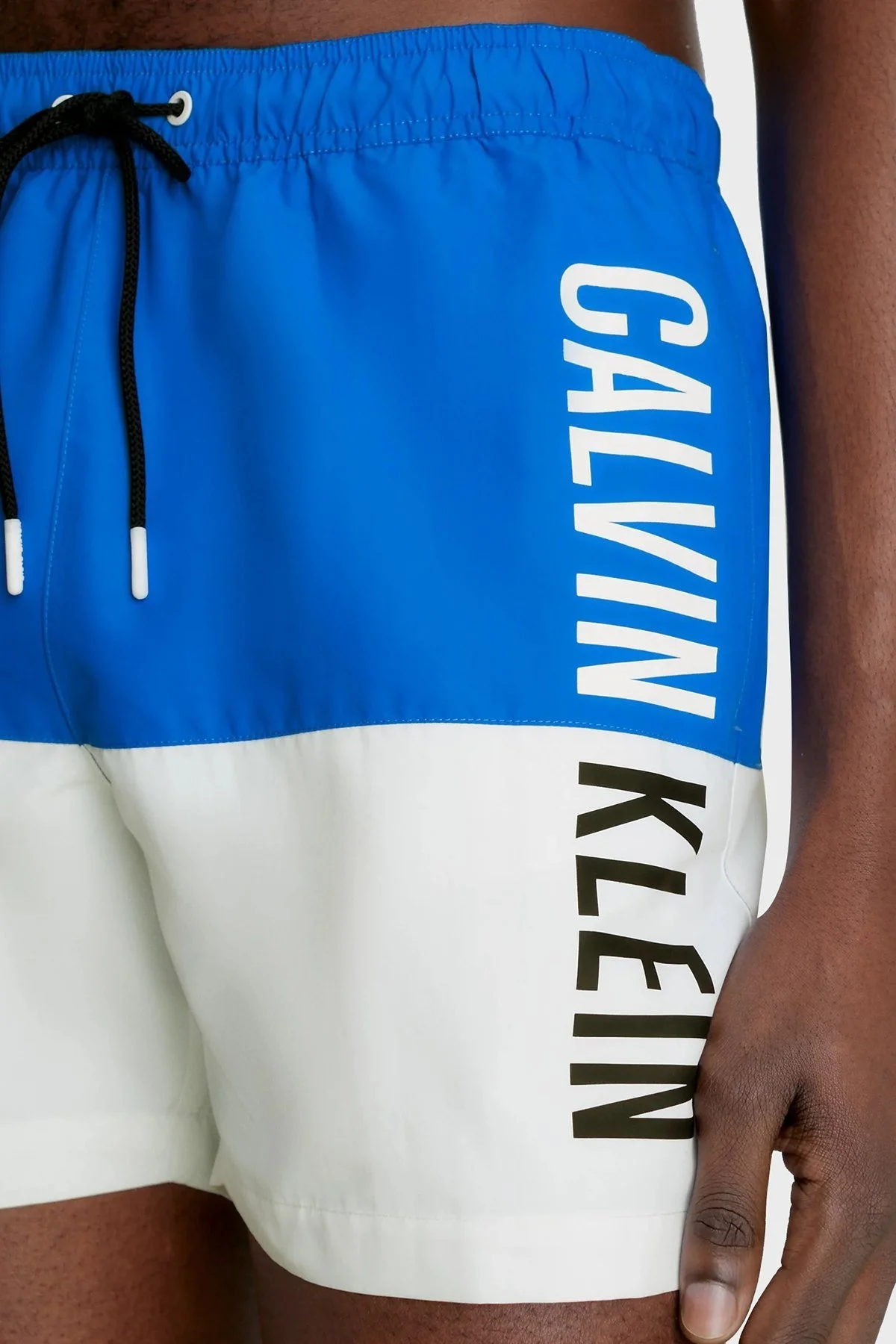 Calvin Klein Logolu Cepli KM0KM00796C4X Erkek Mayo Short KM0KM00796 C4X SAKS - 3