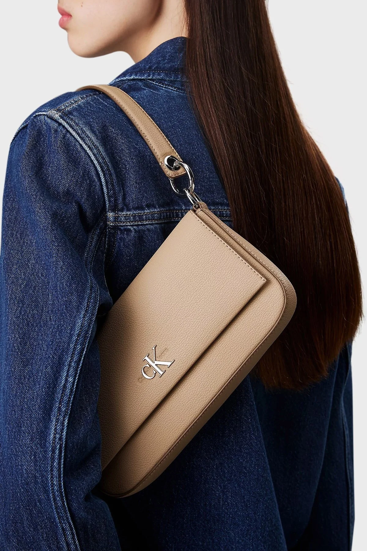 Calvin Klein Logolu Çıkarılabilir Askılı K60K613048PBF Bayan Çanta K60K613048 PBF BEJ - 3