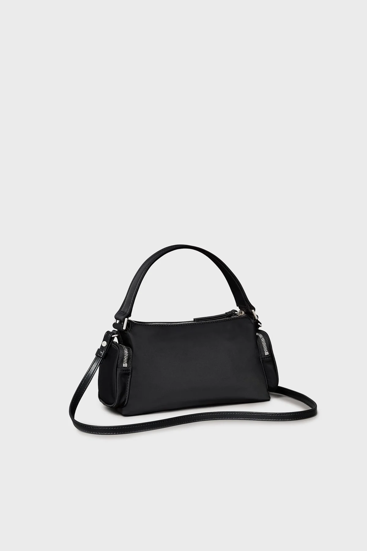 Calvin Klein Logolu Çıkarılabilir Askılı LV04F3132GUB1 Bayan Çanta LV04F3132G UB1 SİYAH - 3