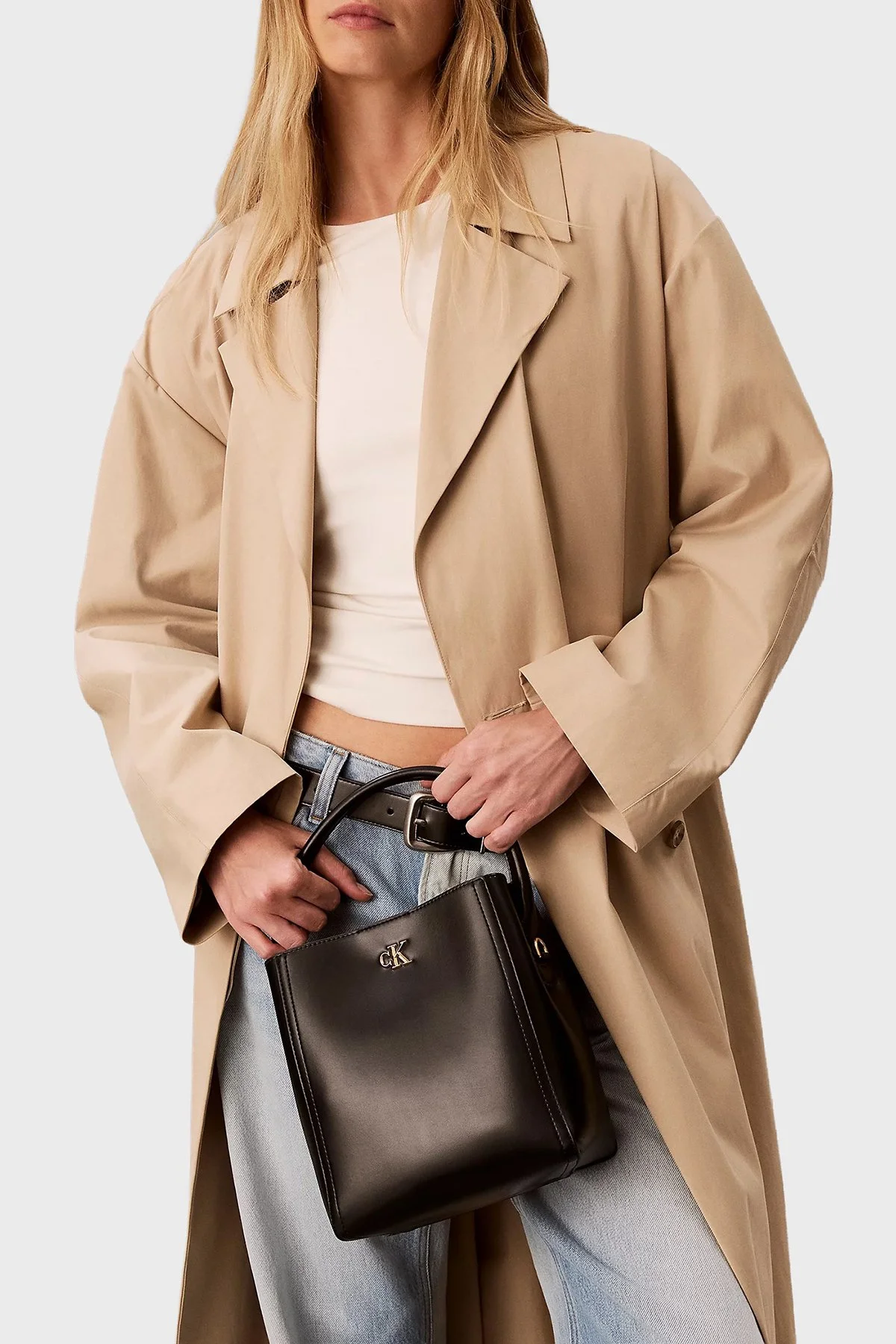 Calvin Klein Logolu Çıkarılabilir Askılı LV04F3174G001 Kadın Çanta LV04F3174G 001 Siyah - 2