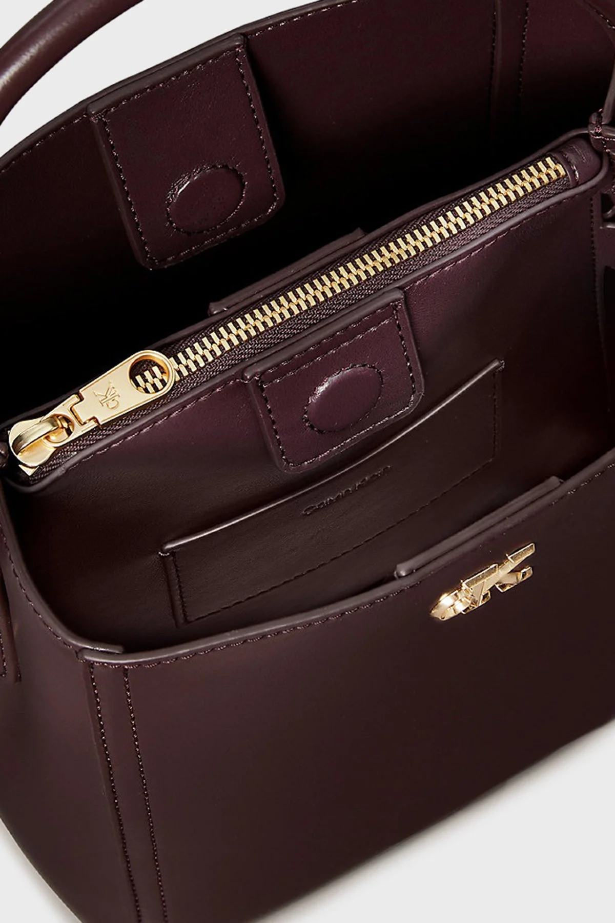 Calvin Klein Logolu Çıkarılabilir Askılı LV04F3174GBAP Bayan Çanta LV04F3174G BAP BORDO - 5