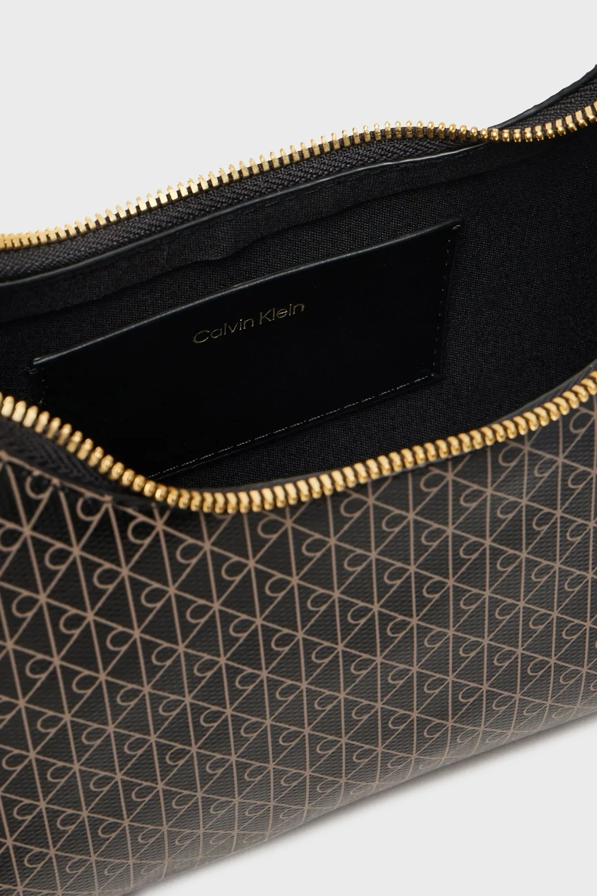 Calvin Klein Logolu Çıkarılabilir Askılı LV04F3298G2XA Bayan Çanta LV04F3298G 2XA SİYAH - 5