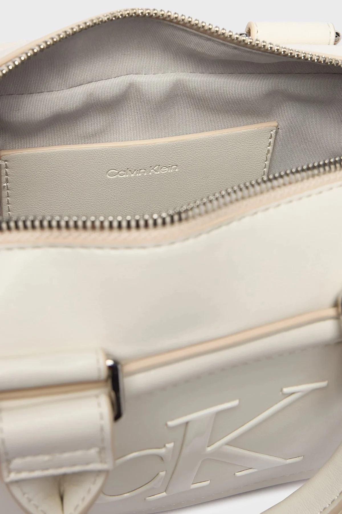 Calvin Klein Logolu Çıkarılabilir Askılı LV04F3411GFUP Bayan Çanta LV04F3411G FUP EKRU - 6