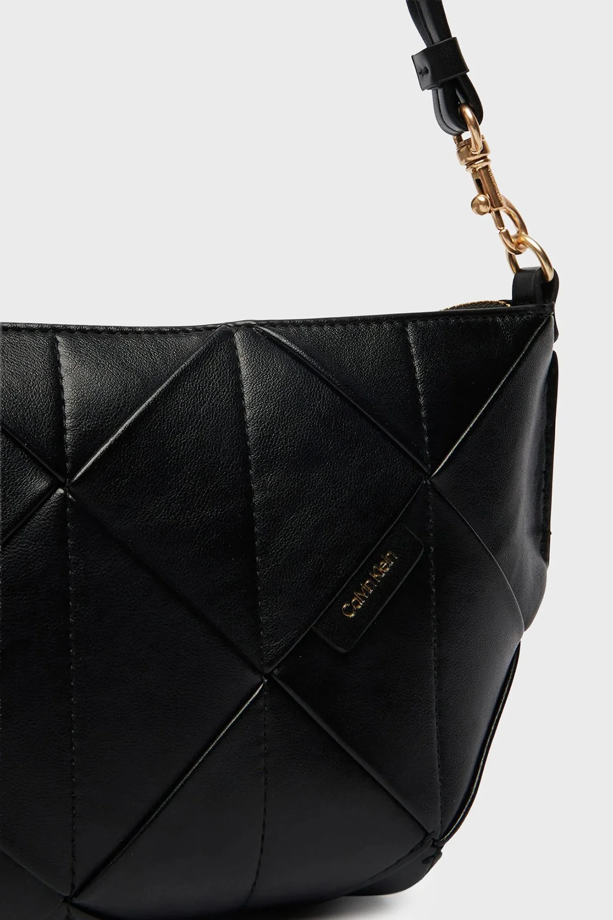 Calvin Klein Logolu Çıkarılabilir Askılı LV04F3546GUB1 Kadın Çanta LV04F3546G UB1 Siyah - 5