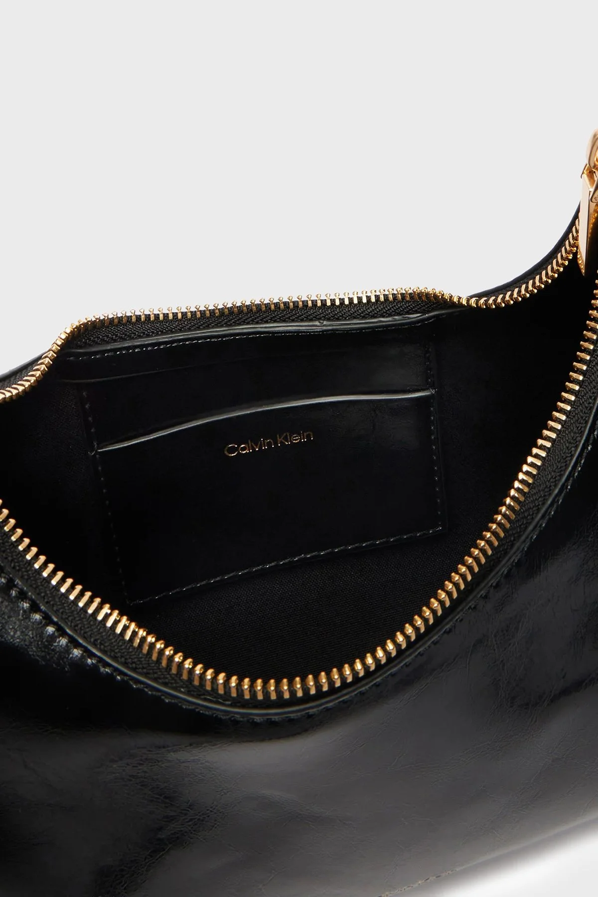 Calvin Klein Logolu Çıkarılabilir Askılı LV04F3737GUB1 Kadın Çanta LV04F3737G UB1 SİYAH - 5