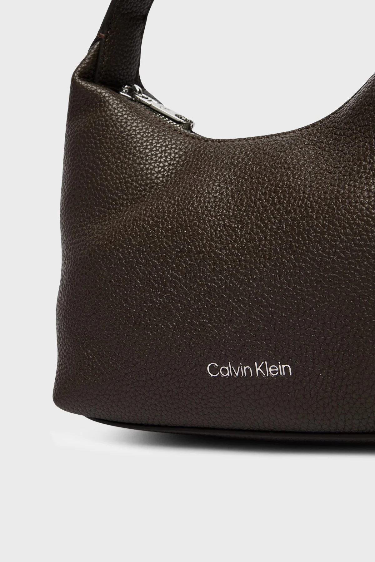 Calvin Klein Logolu Çıkarılabilir Askılı LV04F3892GBAL Kadın Çanta LV04F3892G BAL Kahve - 4