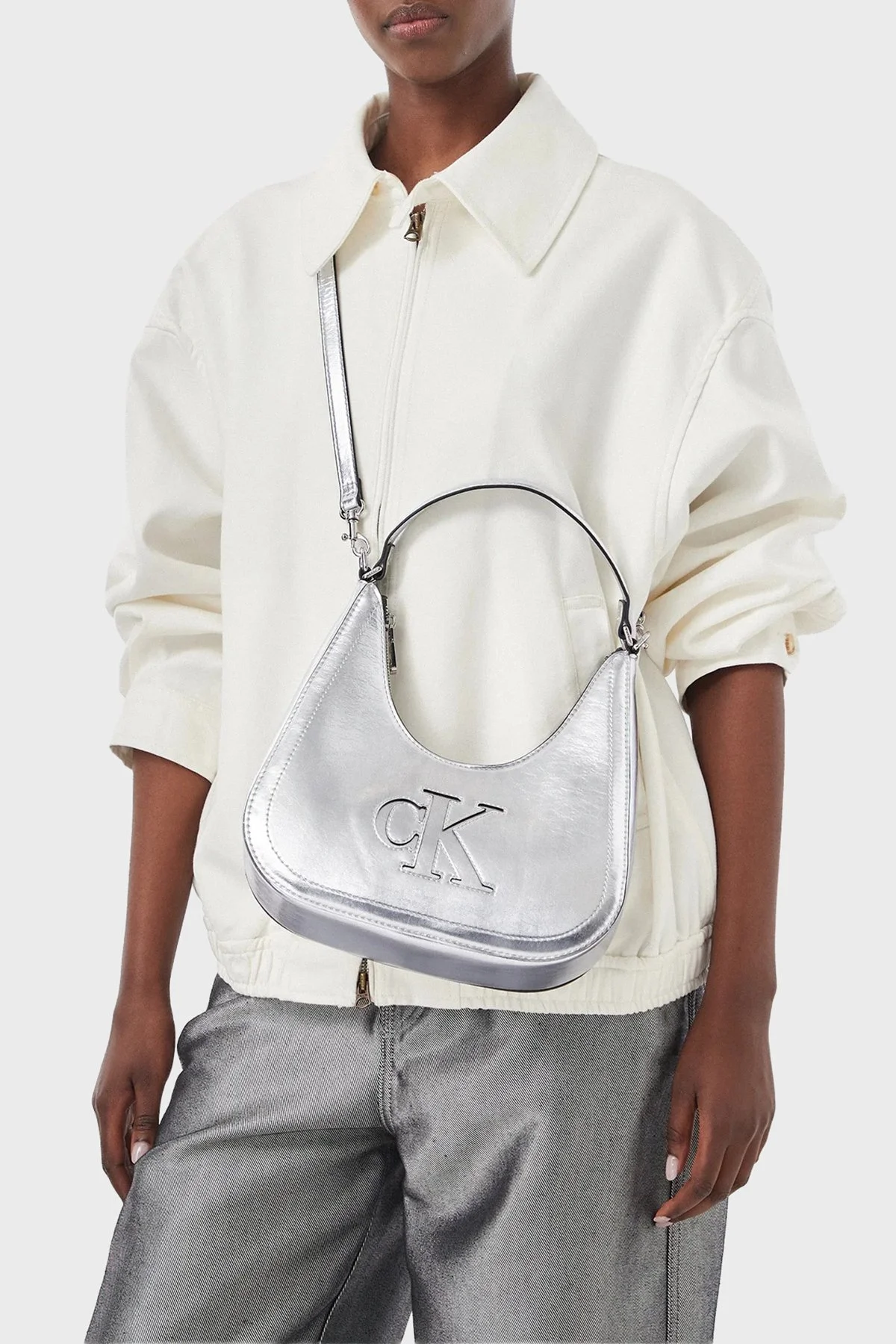 Calvin Klein Logolu Çıkarılabilir Askılı LV04F3897G3JH Kadın Çanta LV04F3897G 3JH Gümüş - 2