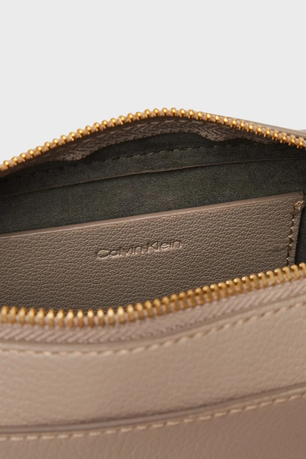 Calvin Klein Logolu Çıkarılabilir Askılı LV04K3162GRMU Bayan Çanta LV04K3162G RMU BEJ - 5