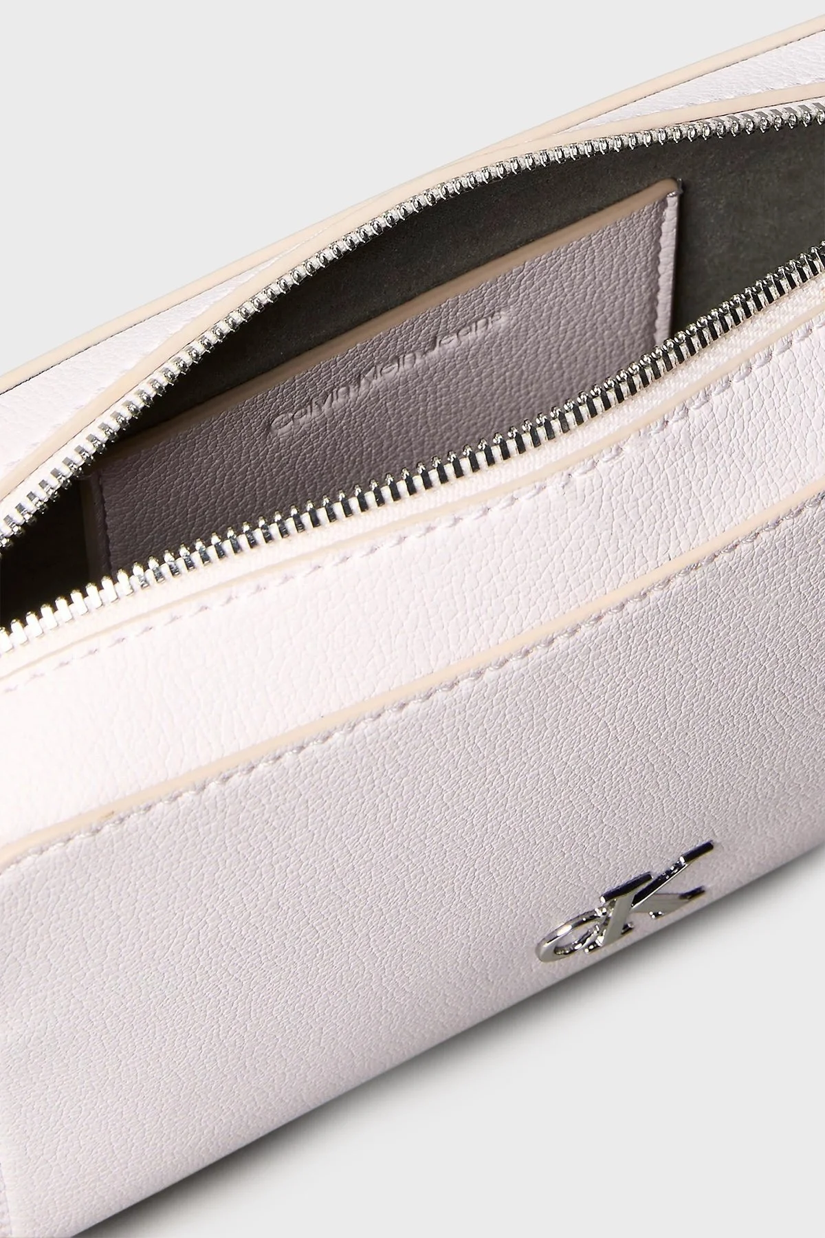 Calvin Klein Logolu Çıkarılabilir Askılı LV04K3162GVUW Bayan Çanta LV04K3162G VUW LİLA - 4