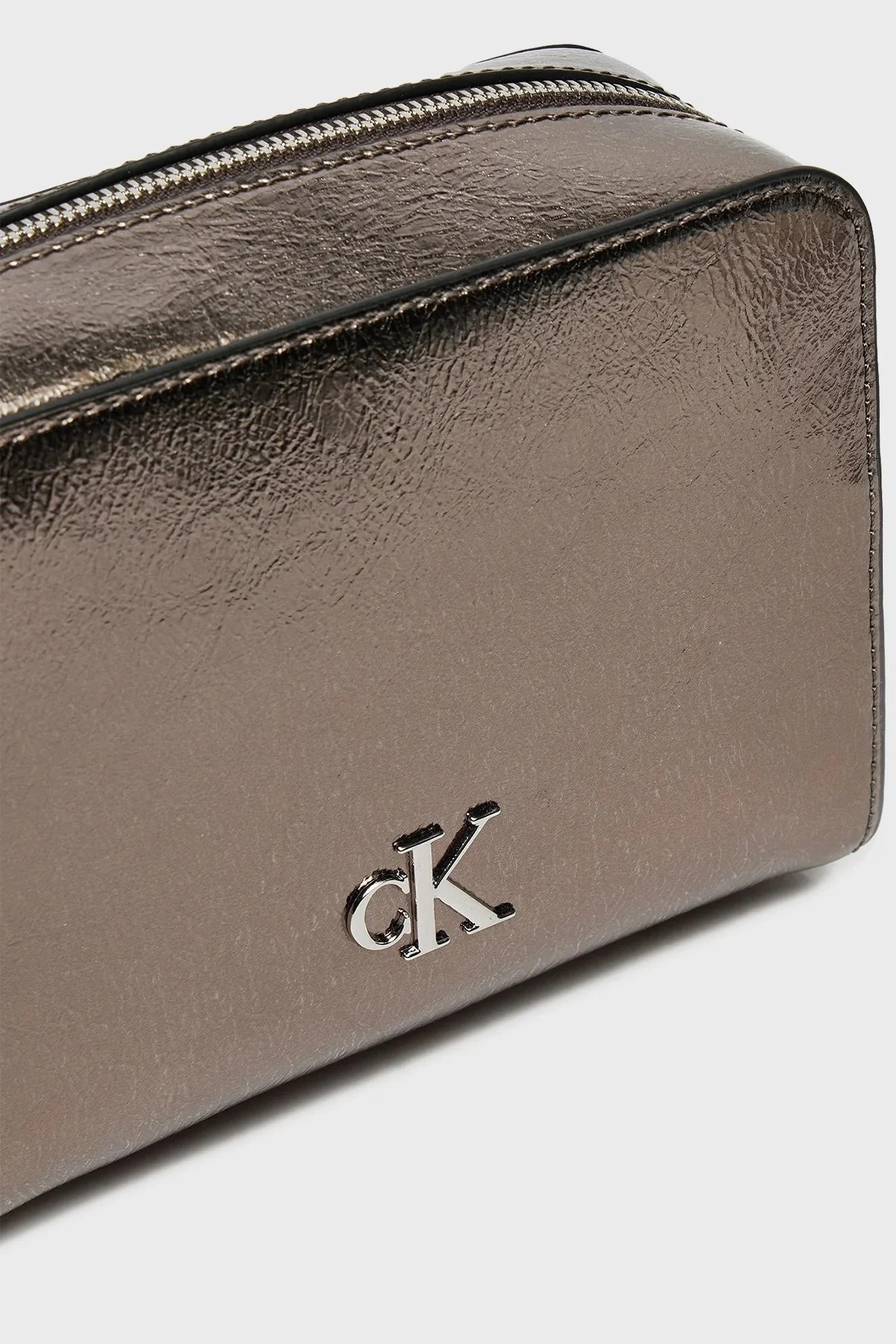 Calvin Klein Logolu Çıkarılabilir Askılı Metalik K60K612728ADA Bayan Çanta K60K612728 ADA METAL - 5