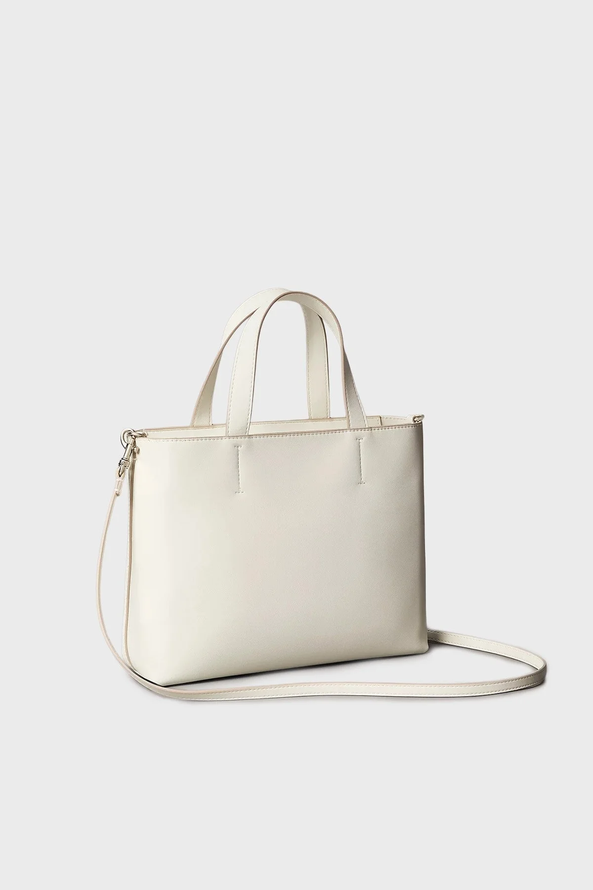 Calvin Klein Logolu Çıkarılabilir Askılı Tote LV04K3111GFUP Bayan Çanta LV04K3111G FUP BEYAZ - 3