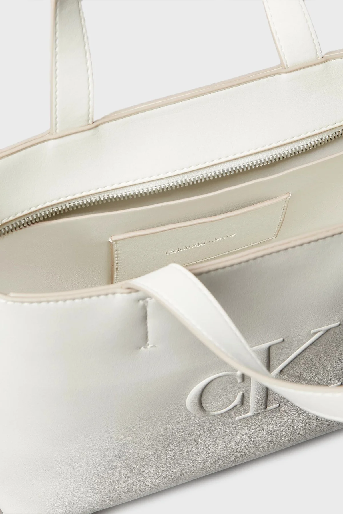 Calvin Klein Logolu Çıkarılabilir Askılı Tote LV04K3111GFUP Bayan Çanta LV04K3111G FUP BEYAZ - 4