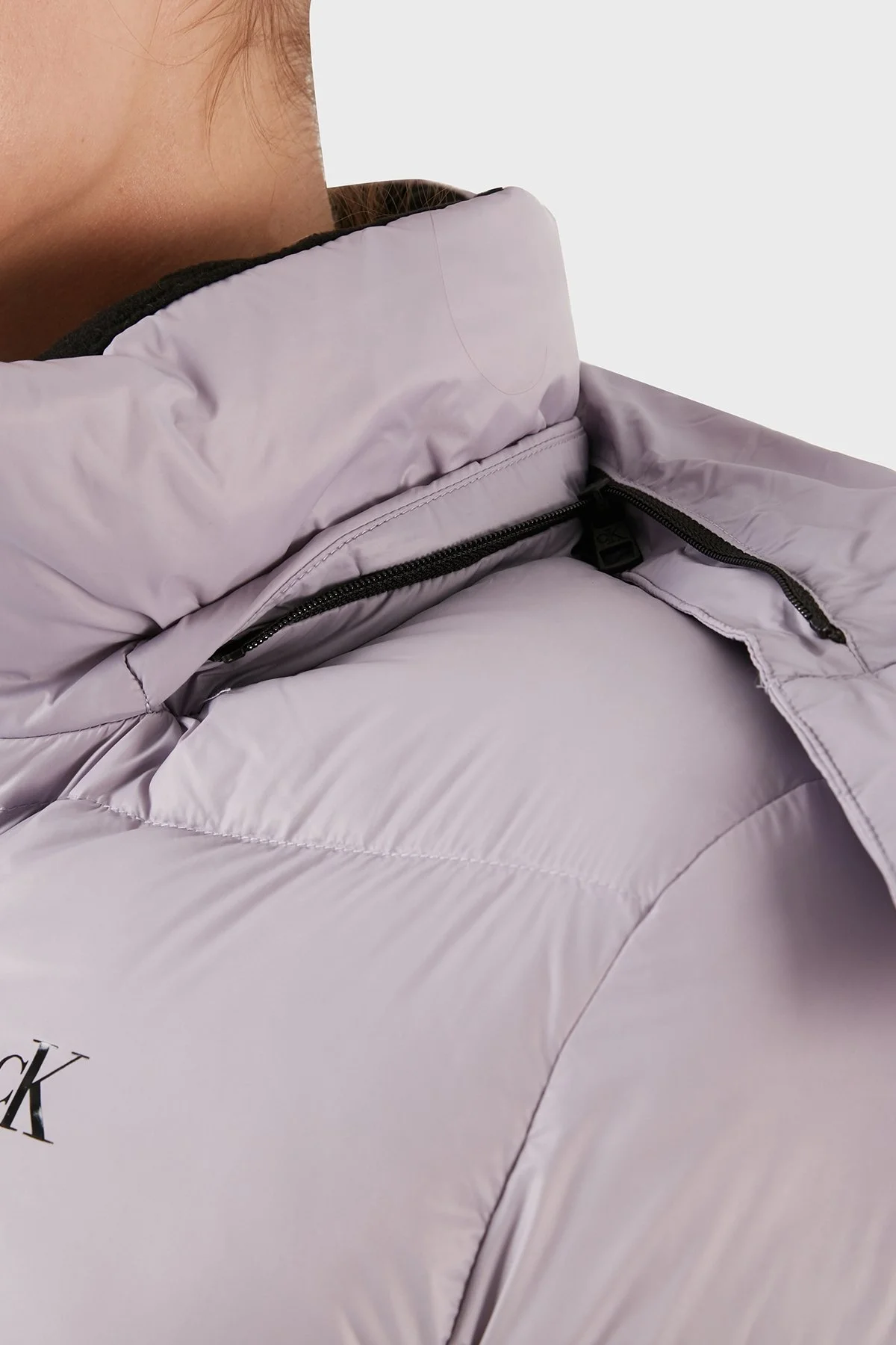 Calvin Klein Su İtici Regular Fit Kuş Tüyü Şişme J20J221646PC1 Bayan Mont J20J221646 PC1 MOR - 5