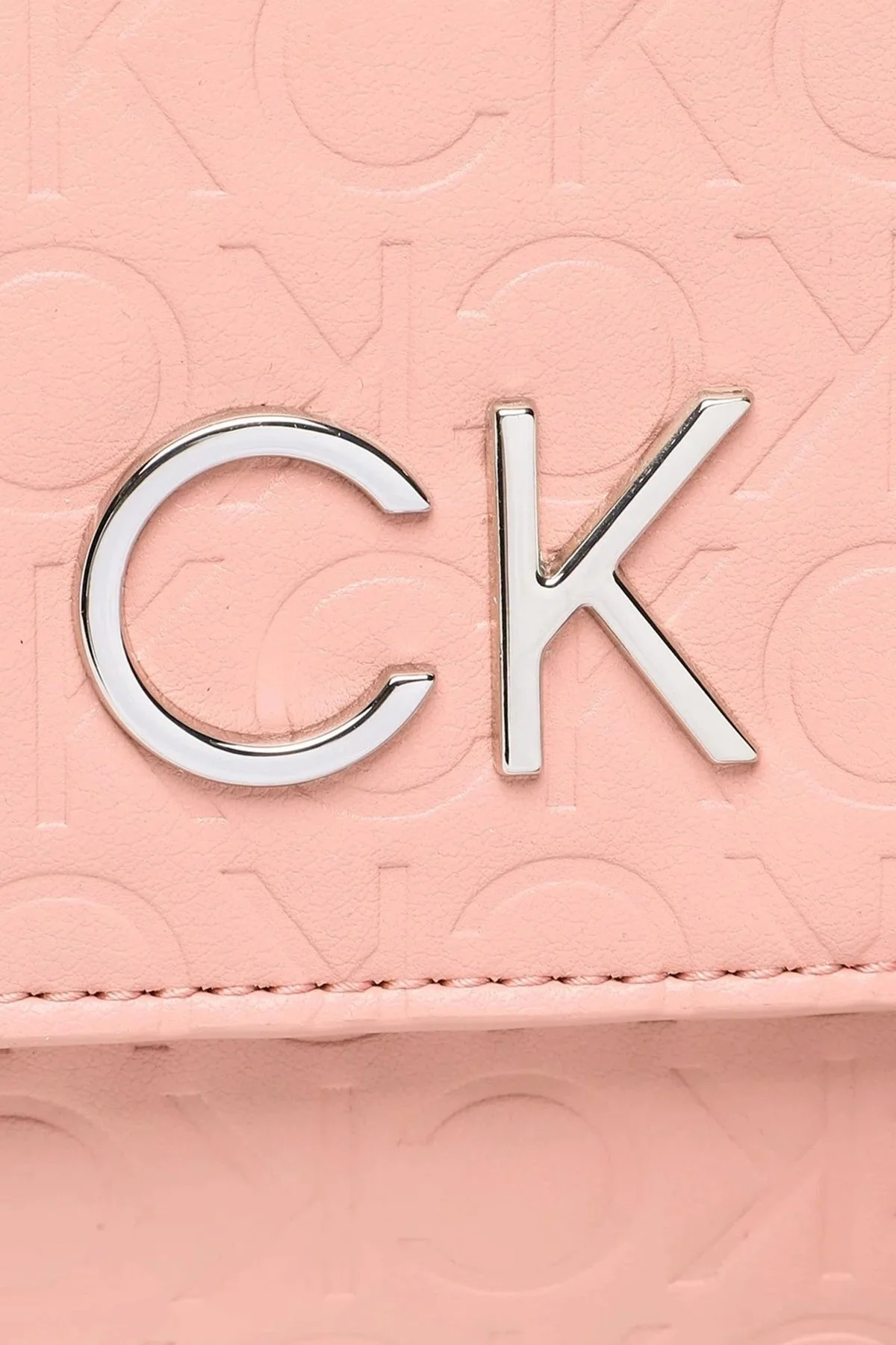 Calvin Klein Logolu Çıkarılabilir Omuz Askılı Bayan Çanta K60K610206 GBI PUDRA - 4