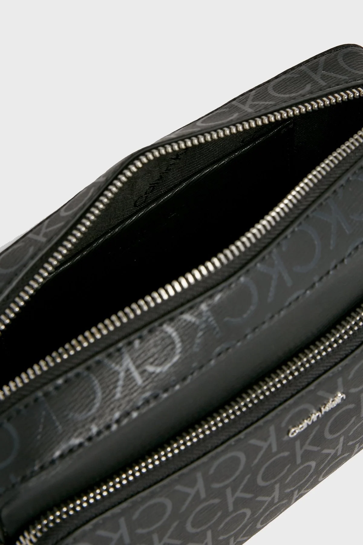 Calvin Klein Logolu Çıkarılabilir Omuz Askılı K60K6119260GJ Bayan Çanta K60K611926 0GJ SİYAH - 5