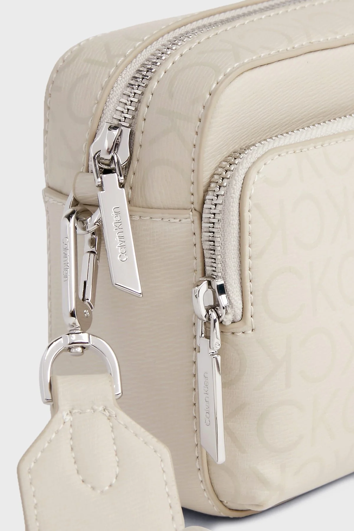 Calvin Klein Logolu Çıkarılabilir Omuz Askılı K60K611926PEA Bayan Çanta K60K611926 PEA BEJ - 4