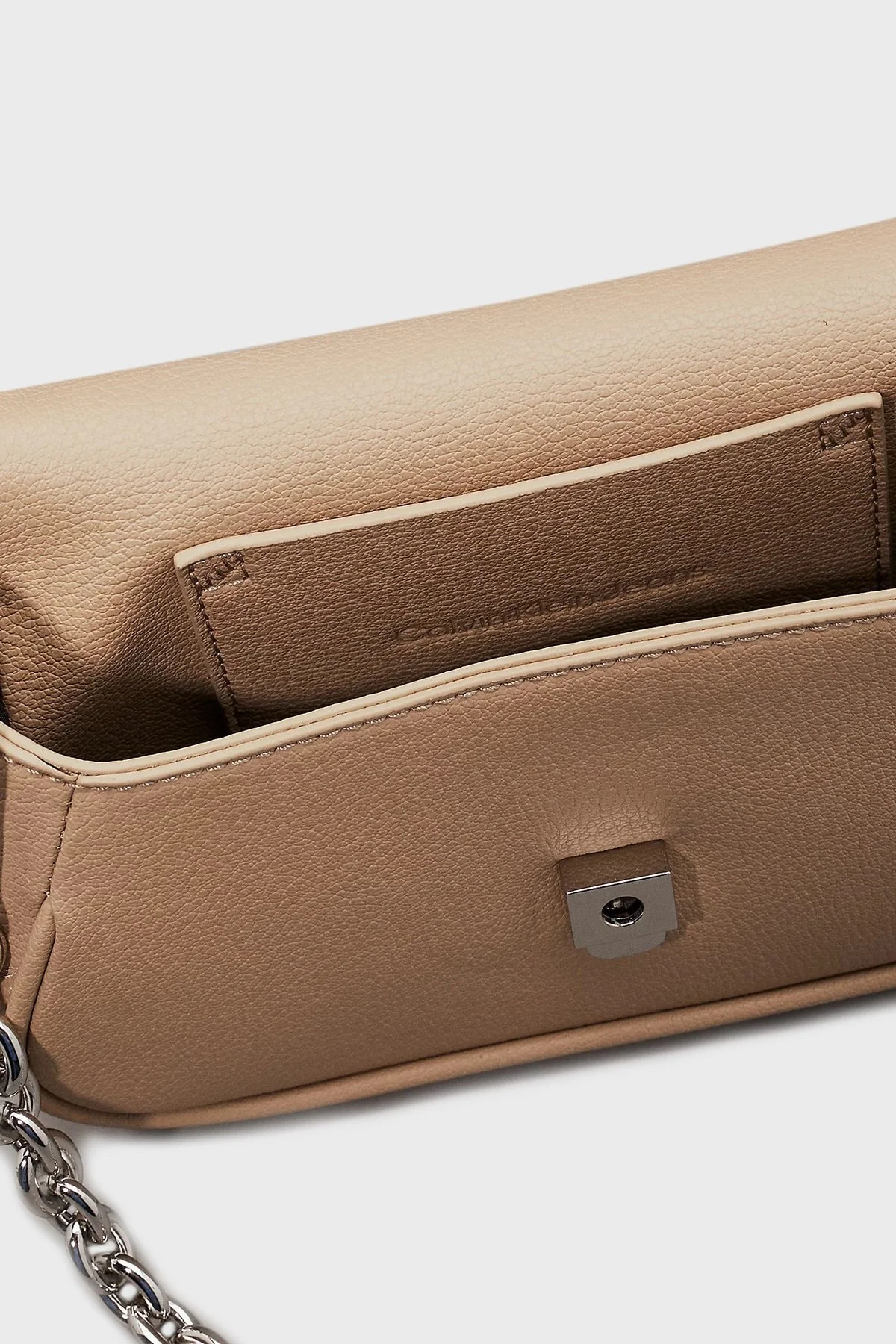 Calvin Klein Logolu Çıkarılabilir Zincir Askılı K60K613049PBF Bayan Çanta K60K613049 PBF BEJ - 11