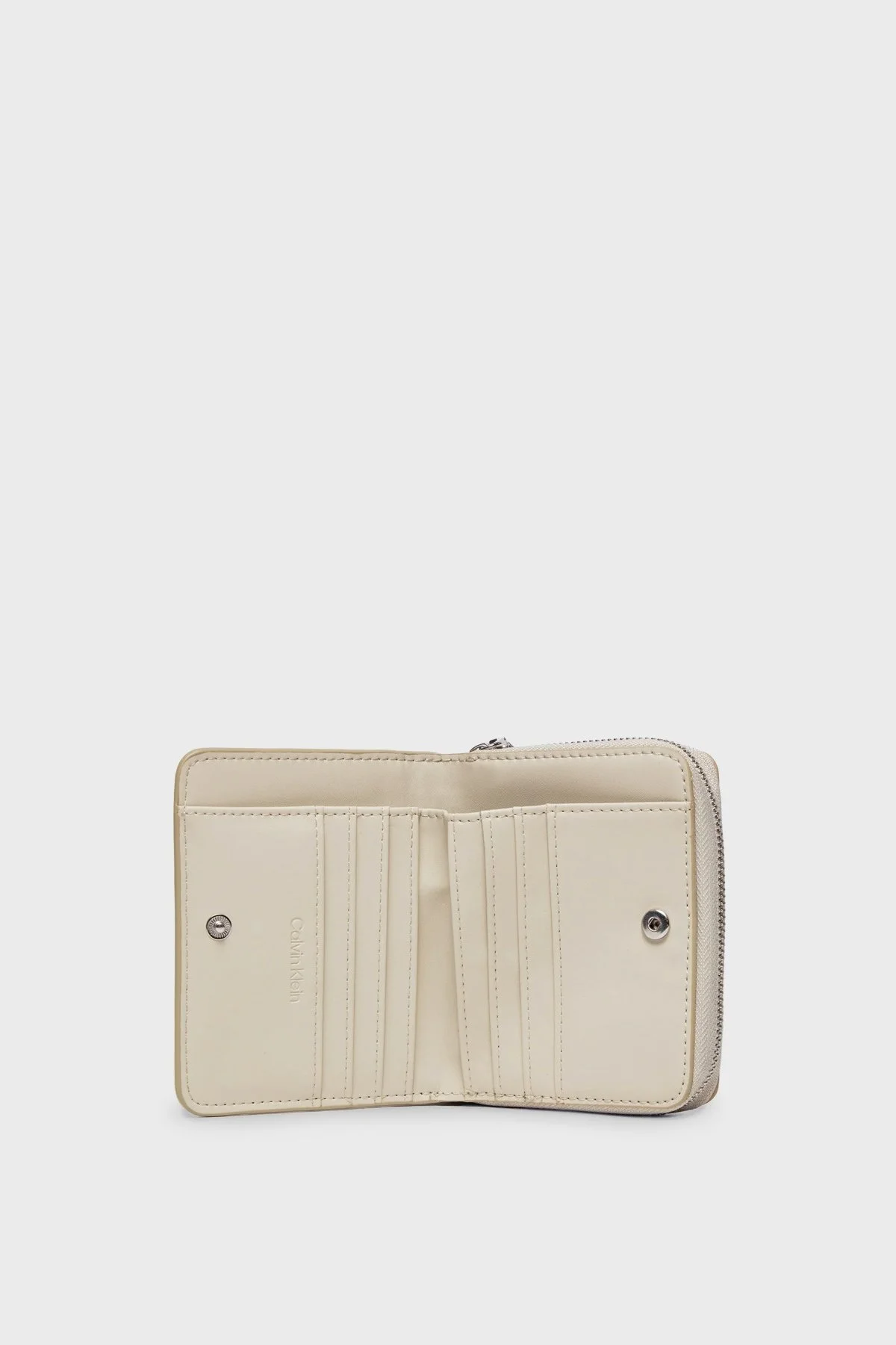 Calvin Klein Logolu Çok Bölmeli K60K611932PEA Bayan Cüzdan K60K611932 PEA BEJ - 3
