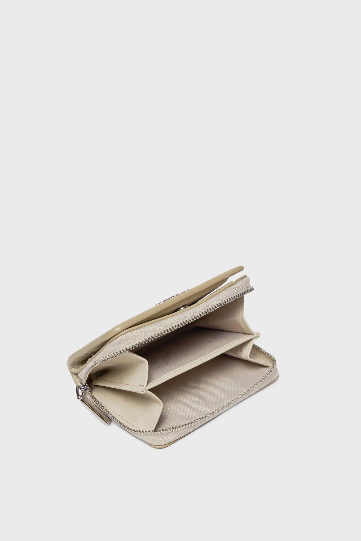 Calvin Klein Logolu Çok Bölmeli K60K611932PEA Bayan Cüzdan K60K611932 PEA BEJ - 4