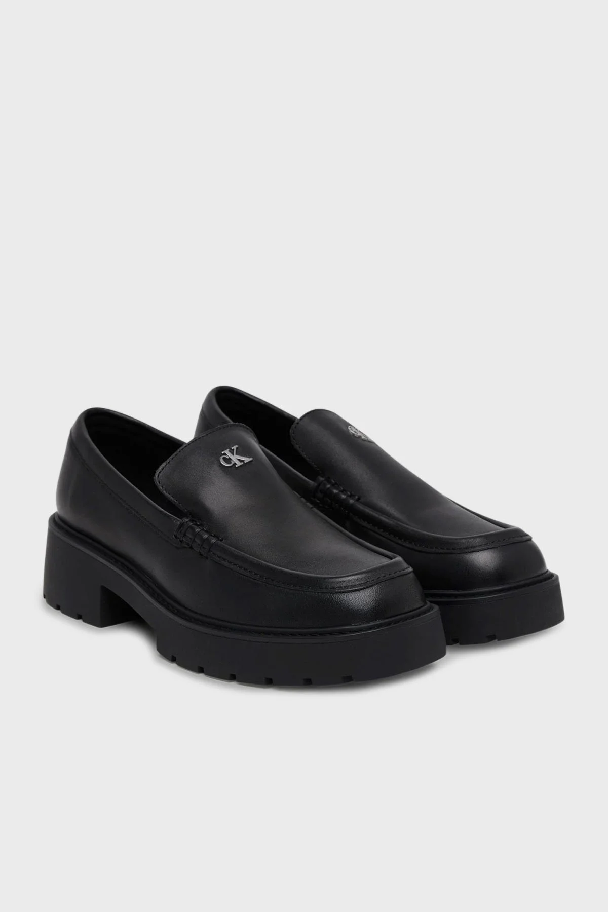 Calvin Klein Logolu Deri Loafer YW0YW01862BEH Bayan Ayakkabı YW0YW01862 BEH SİYAH - 2