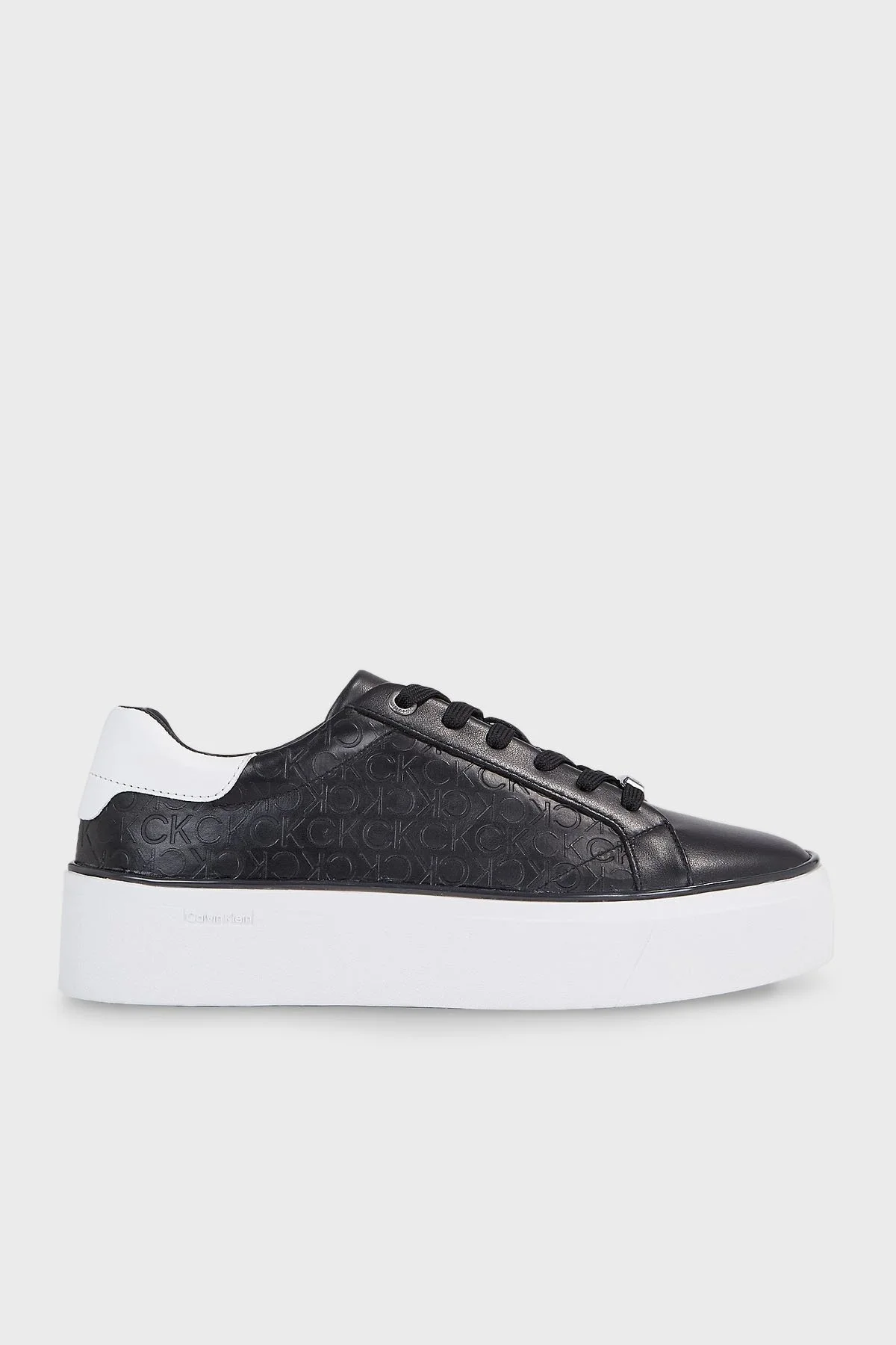 Calvin Klein Logolu Deri Platform Sneaker HW0HW018700GQ Bayan Ayakkabı HW0HW01870 0GQ SİYAH-BEYAZ - 1