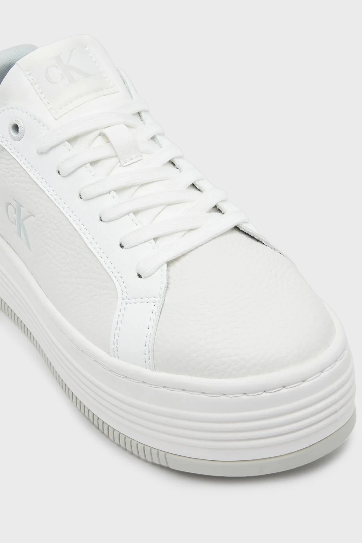 Calvin Klein Logolu Deri Platform Sneaker YW0YW017660LI Bayan Ayakkabı YW0YW01766 0LI BEYAZ-GÜMÜŞ - 10