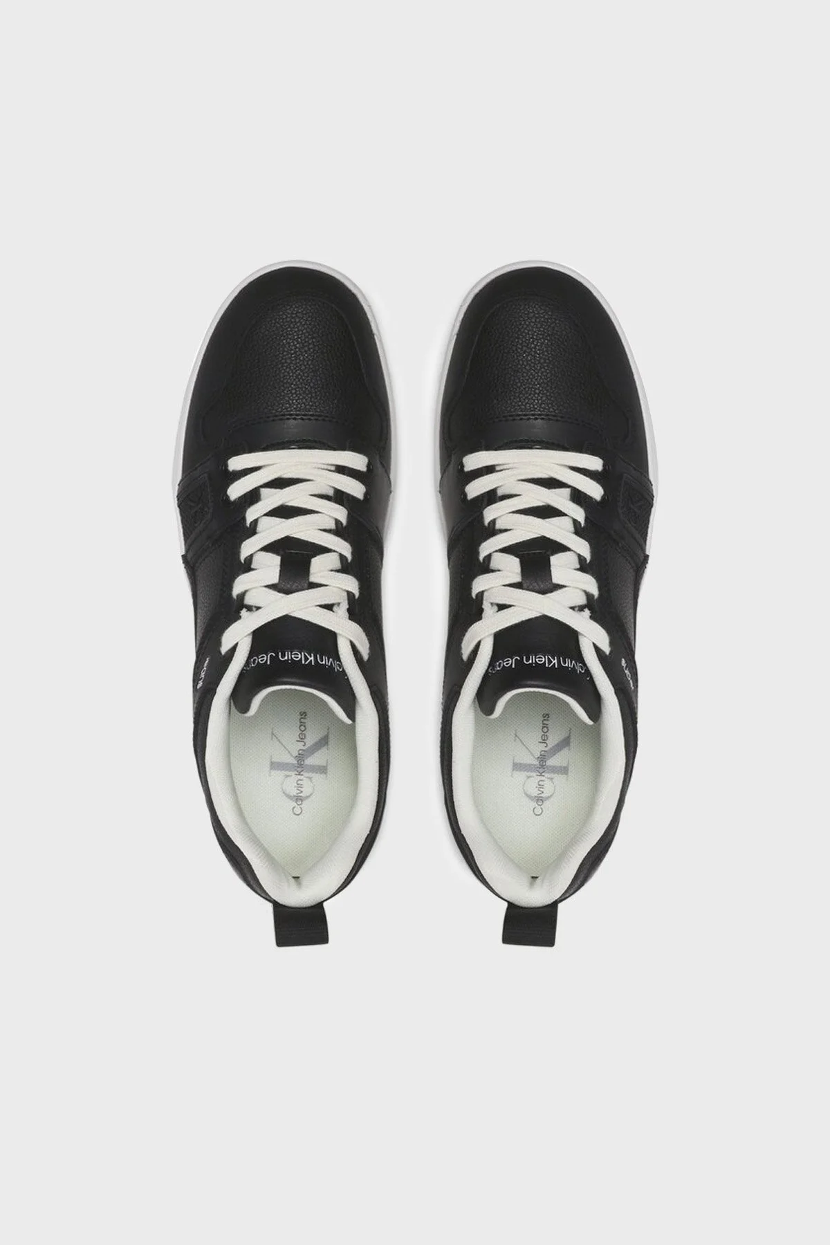 Calvin Klein Logolu Deri Sneaker Erkek Ayakkabı YM0YM00575 00T SİYAH - 4