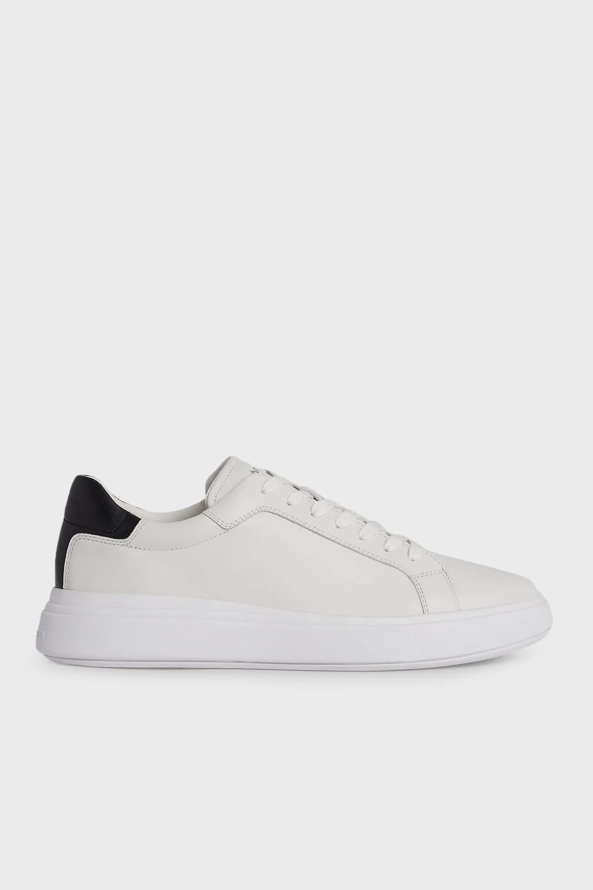 Calvin Klein Logolu Deri Sneaker HM0HM010160K9 Erkek Ayakkabı HM0HM01016 0K9 BEYAZ-SİYAH - 1