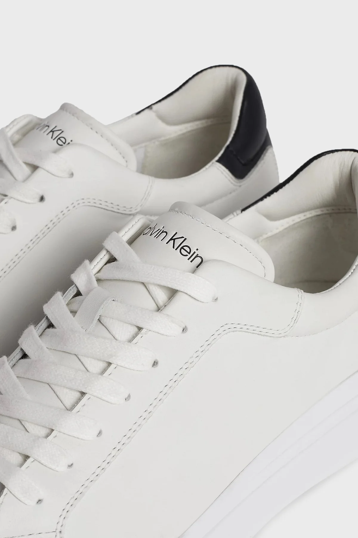 Calvin Klein Logolu Deri Sneaker HM0HM010160K9 Erkek Ayakkabı HM0HM01016 0K9 BEYAZ-SİYAH - 7