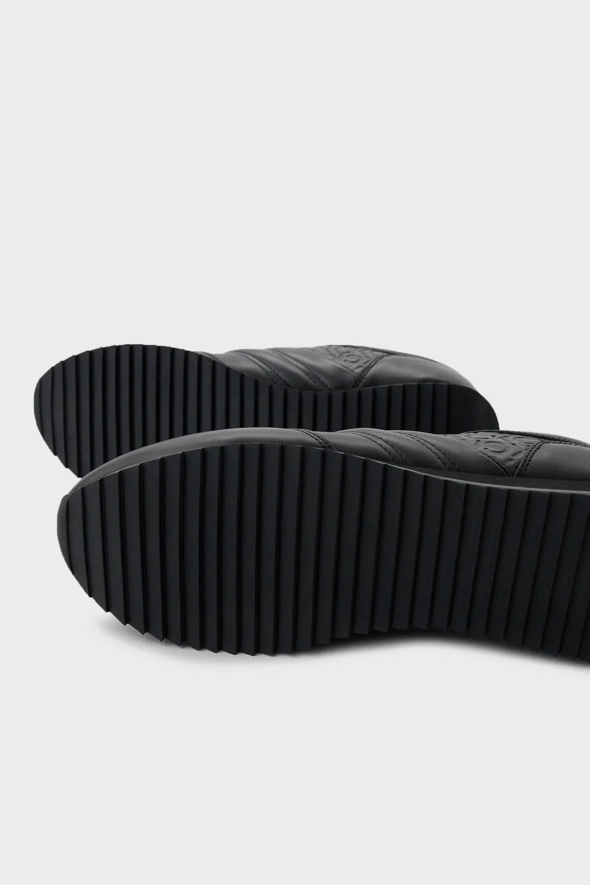 Calvin Klein Logolu Deri Sneaker HM0HM012590GM Erkek Ayakkabı HM0HM01259 0GM SİYAH - 5