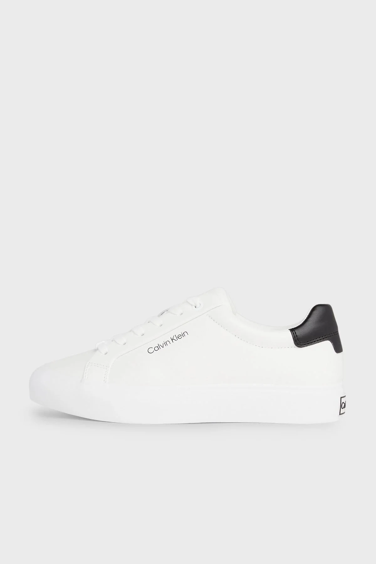 Calvin Klein Logolu Deri Sneaker HW0HW020370LI Bayan Ayakkabı HW0HW02037 0LI BEYAZ-SİYAH - 2