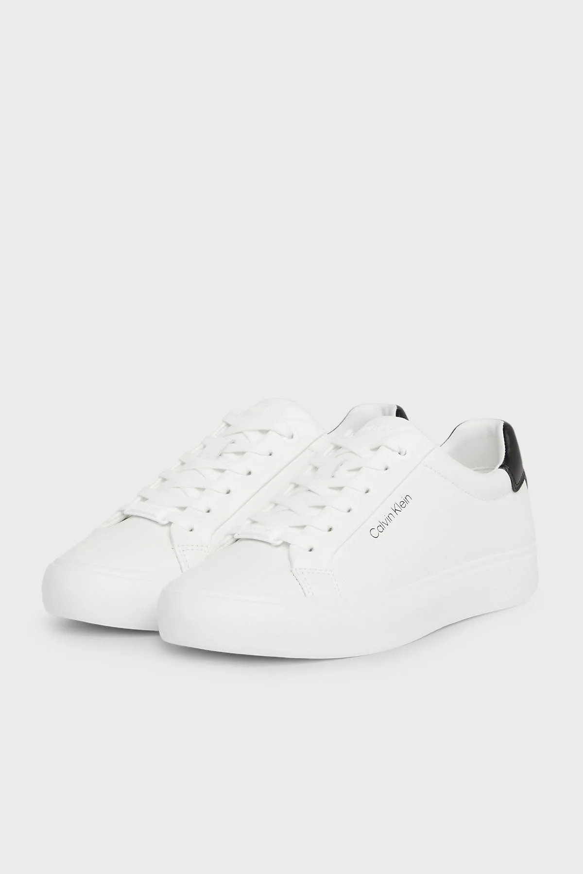 Calvin Klein Logolu Deri Sneaker HW0HW020370LI Bayan Ayakkabı HW0HW02037 0LI BEYAZ-SİYAH - 3