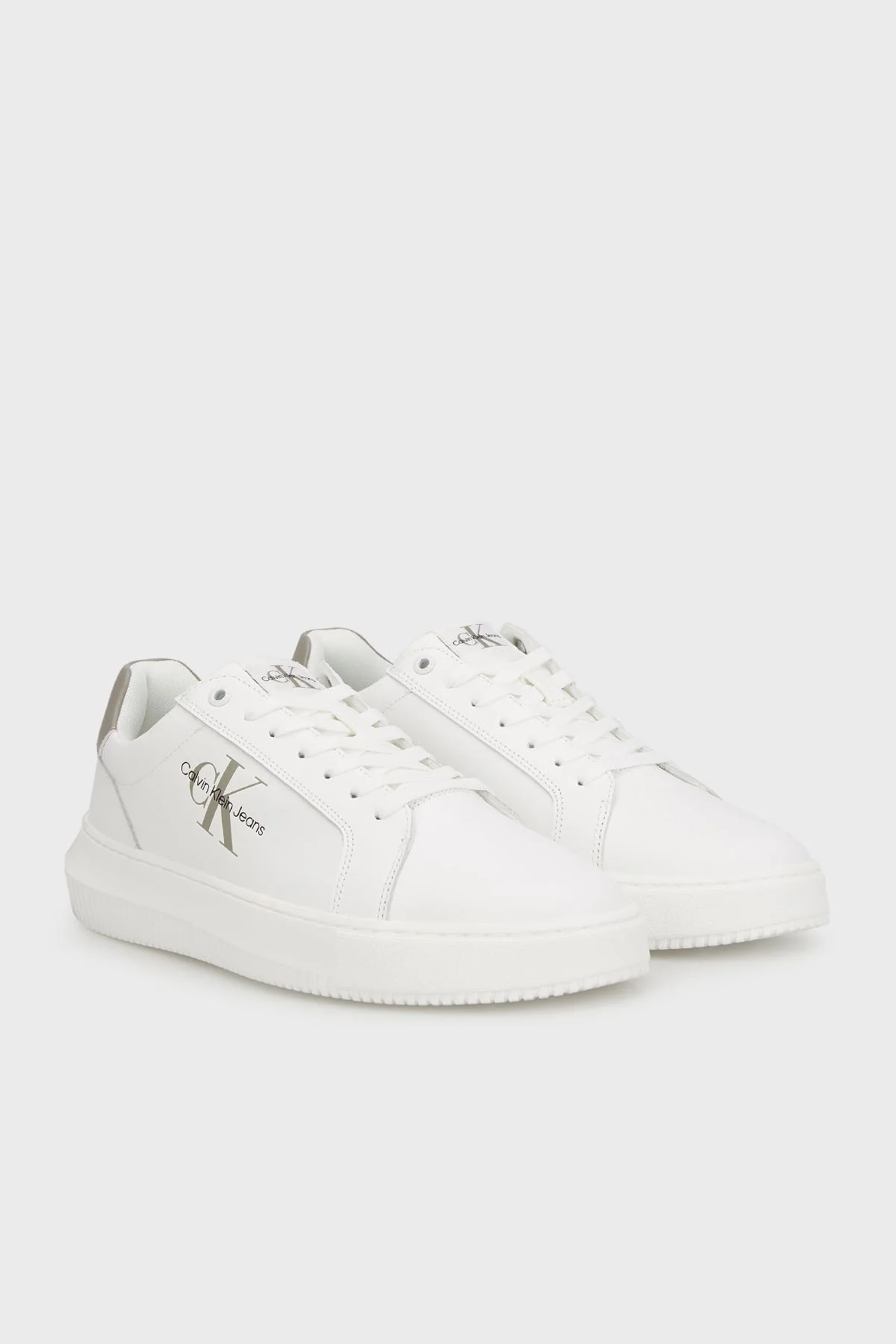 Calvin Klein Logolu Deri Sneaker YM0YM0068102S Erkek Ayakkabı YM0YM00681 02S BEYAZ - 8