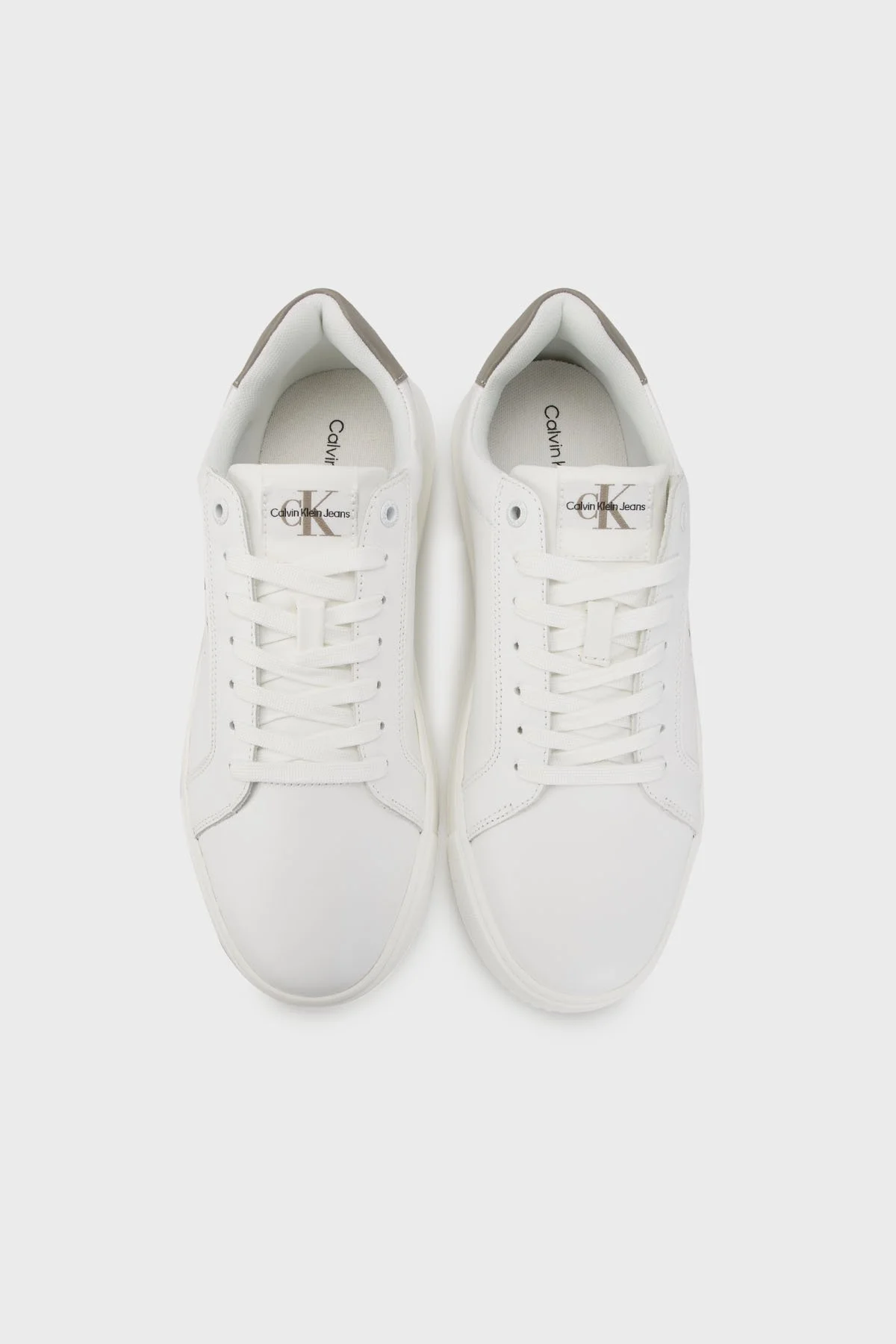Calvin Klein Logolu Deri Sneaker YM0YM0068102S Erkek Ayakkabı YM0YM00681 02S BEYAZ - 9