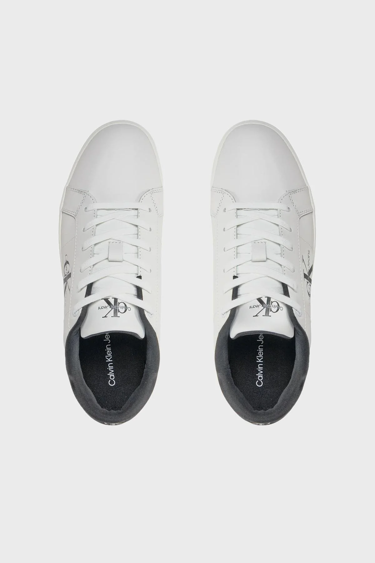 Calvin Klein Logolu Deri Sneaker YM0YM0086401W Erkek Ayakkabı YM0YM00864 01W BEYAZ-SİYAH - 9